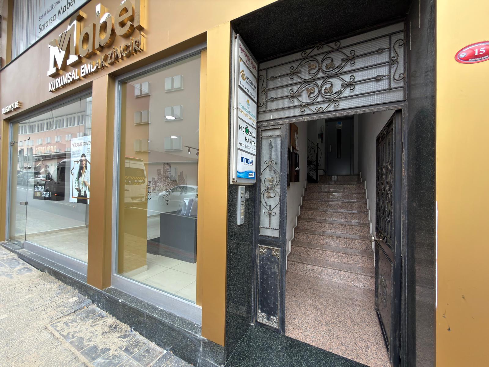 TRABZON BÜYÜKŞEHİR BELEDİYESİ YANI 3+1 KİRALIK OFİS