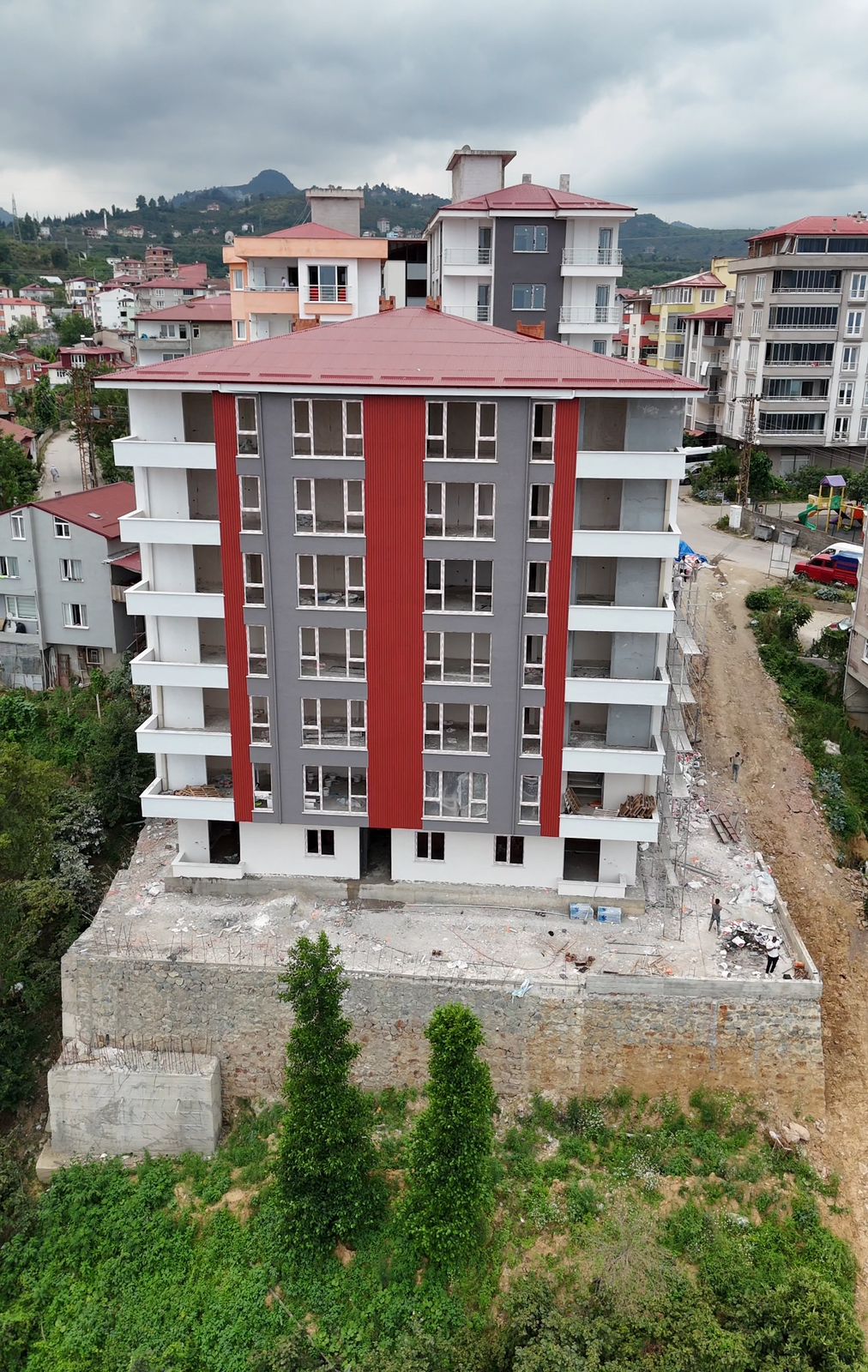 MABEL GAYRİMENKUL-BAHCELİEVLER MAH OTURUMLUK FIRSAT DAİRE