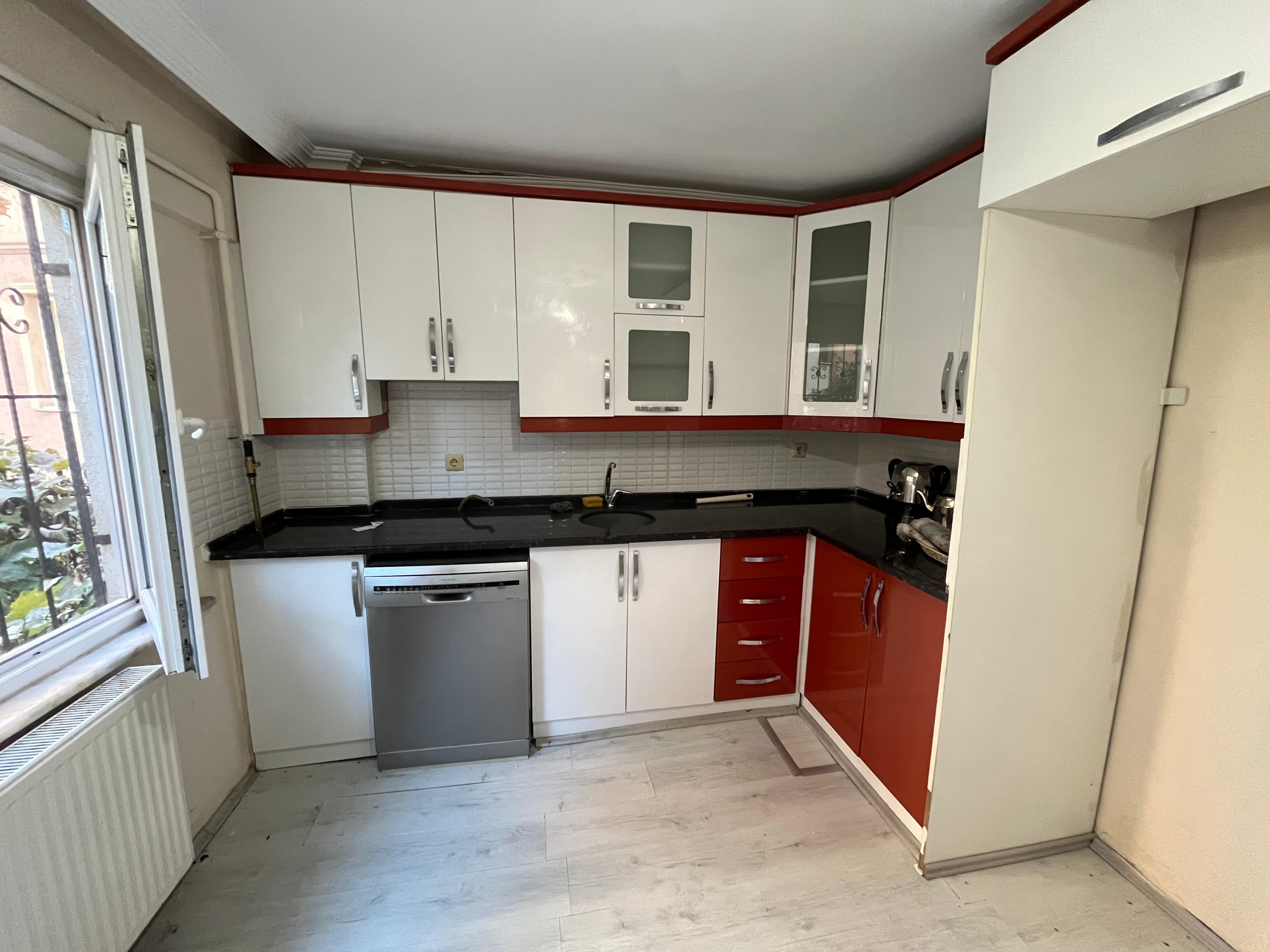 GÜZELYALI MAH. BAHÇE KATI KİRALIK DAİRE