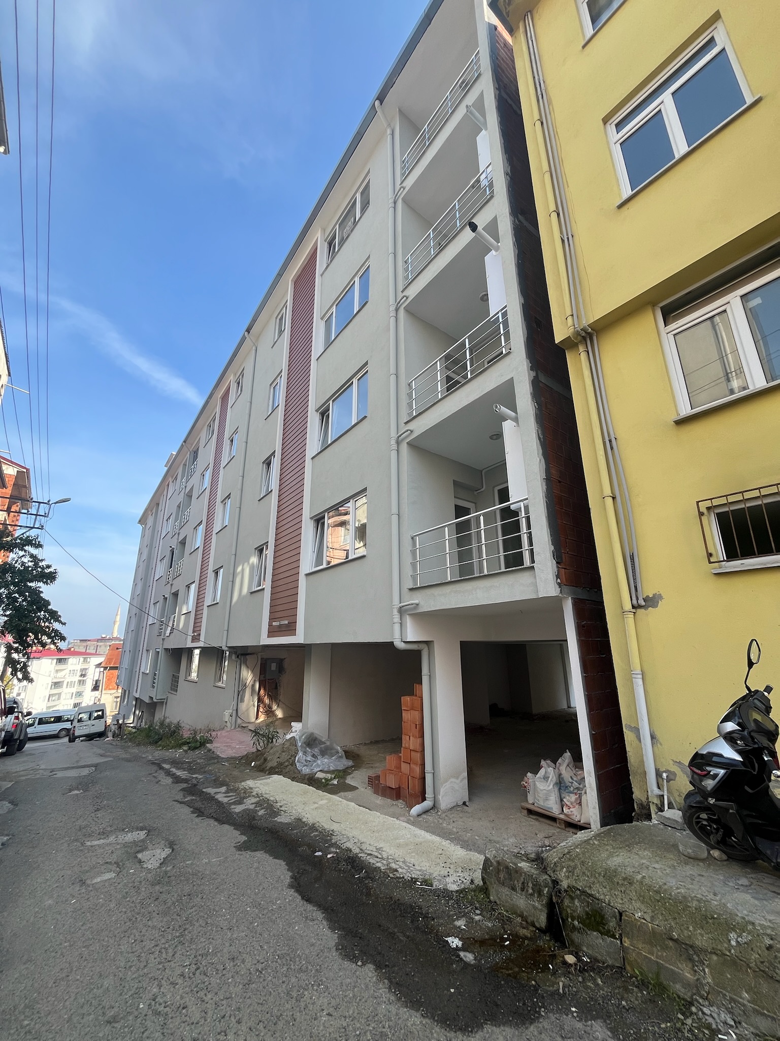 AKSU MAHALLESİ SATILIK DAİRE