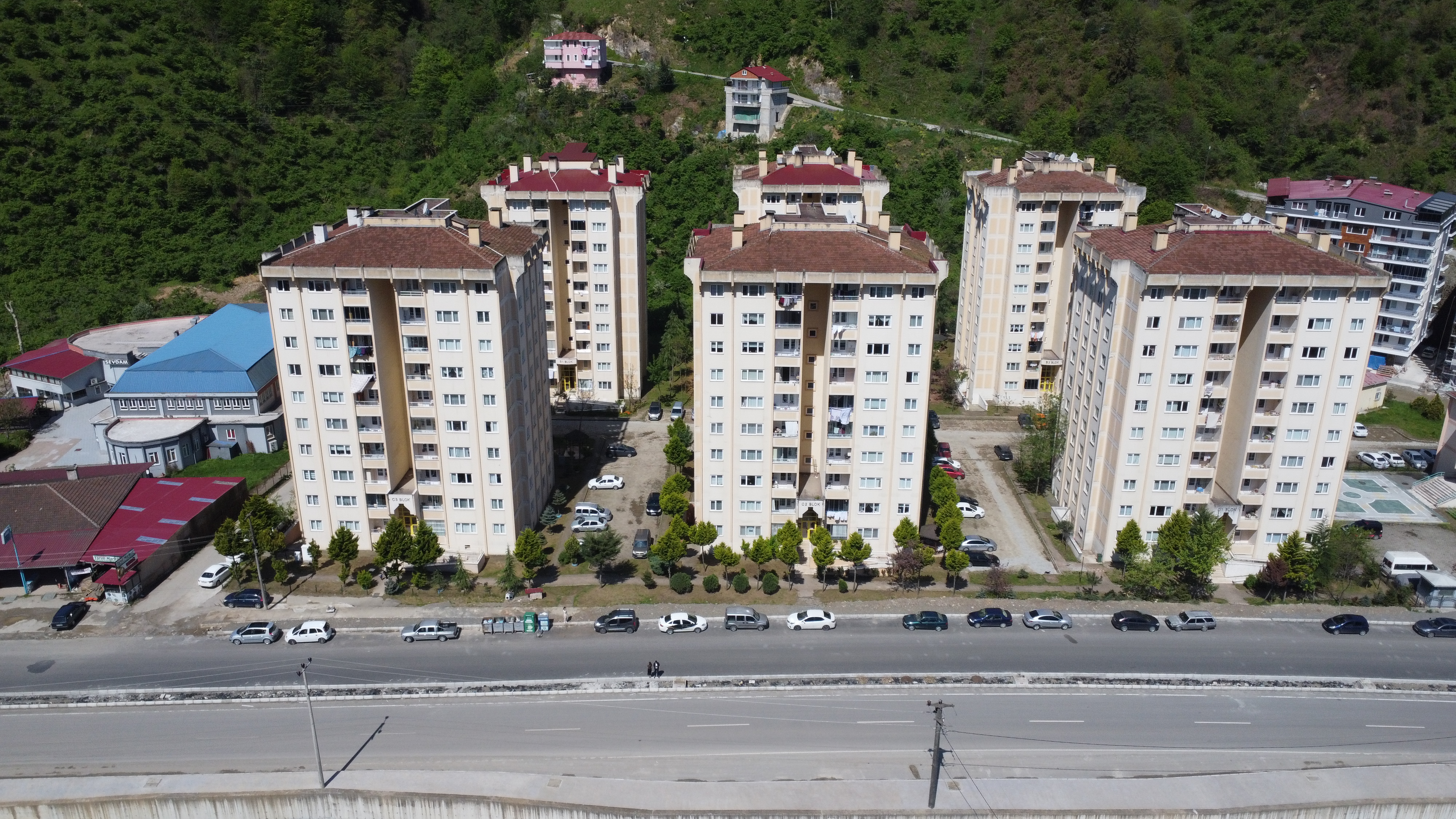 BATLAMA TOKİ C-3 BLOK 10. KAT