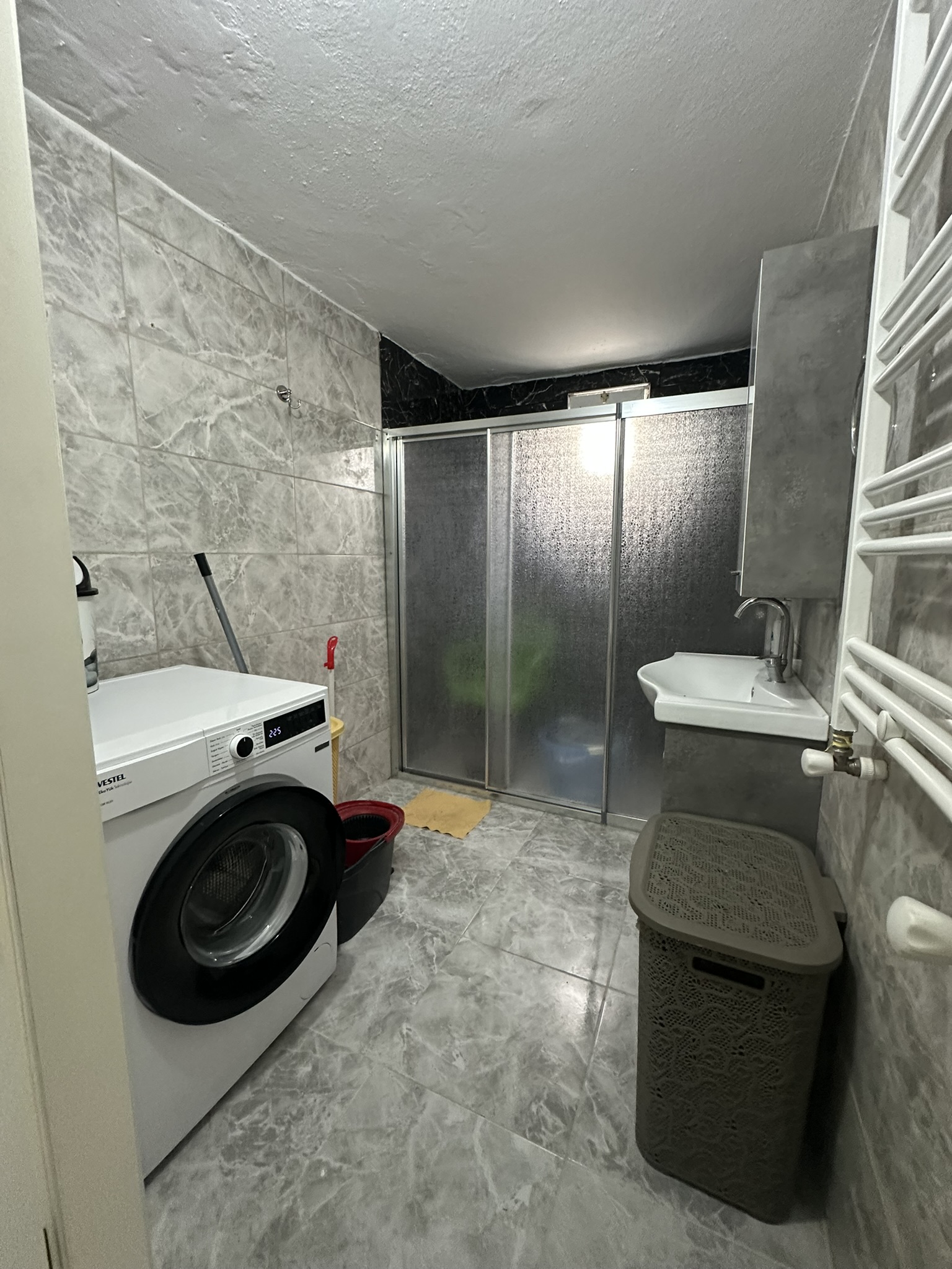 ÇINARLAR MAHALLESİ  EŞYALI KİRALIK