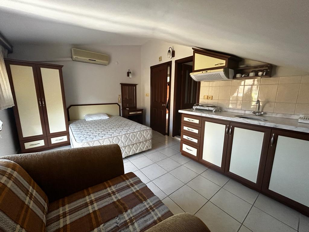 İçmelerde Sadece Bayana kiralık eşyalı Stüdyo Daire