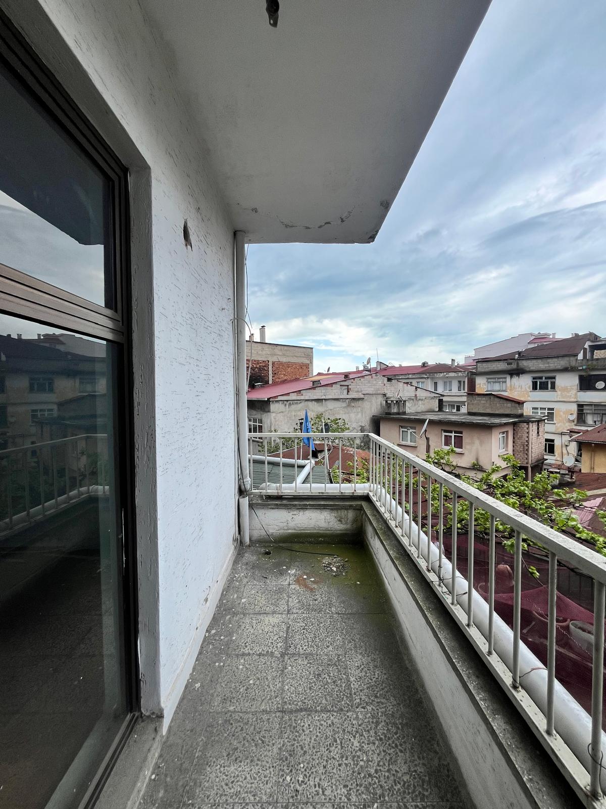 MABEL'DEN GAZİ CADDESİ ÜZERİNDE KİRALIK OFİS