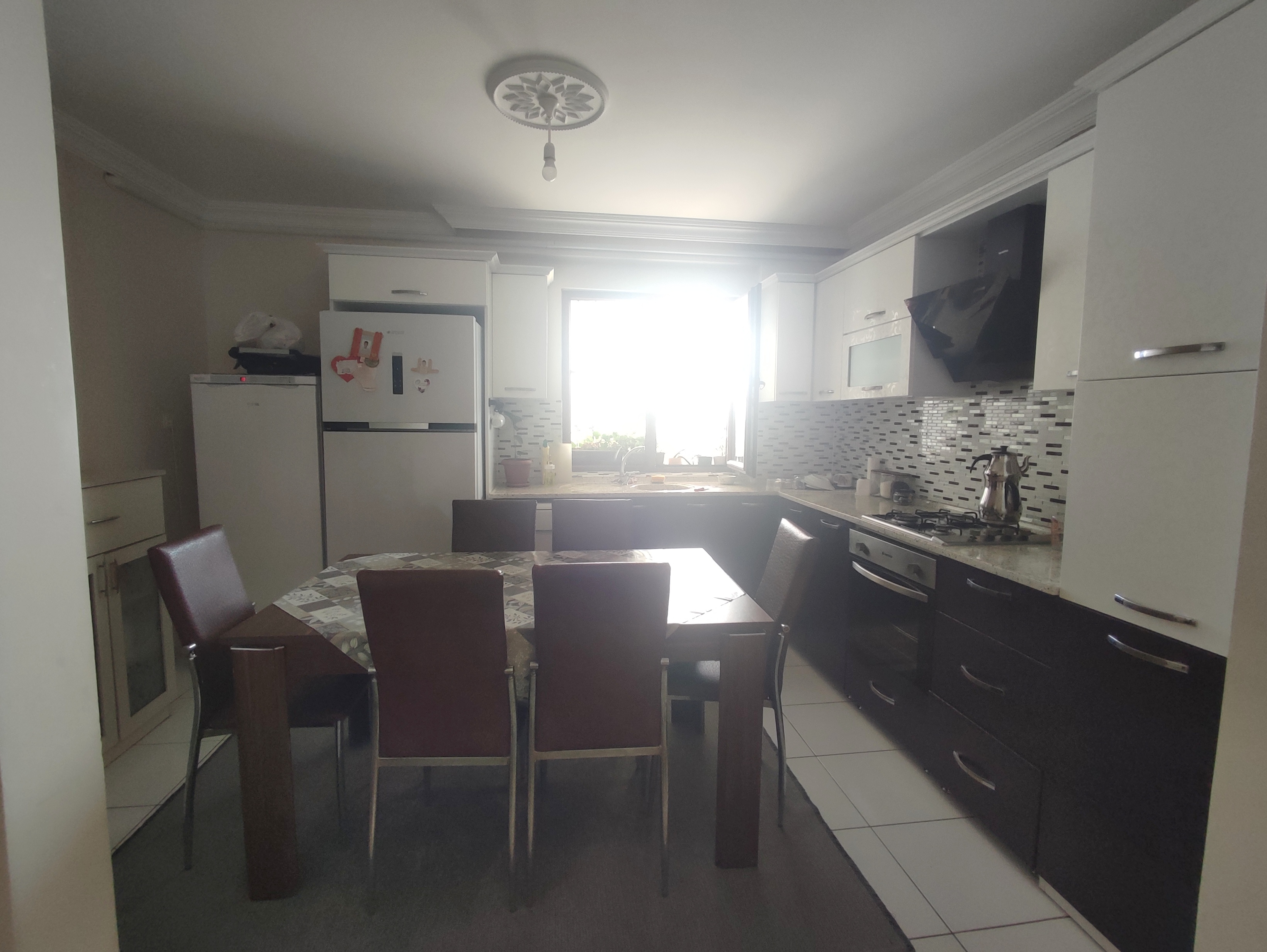 AKÇAABAT YAYLACIK MAH. MERKEZİ KONUMDA SATILIK DAİRE