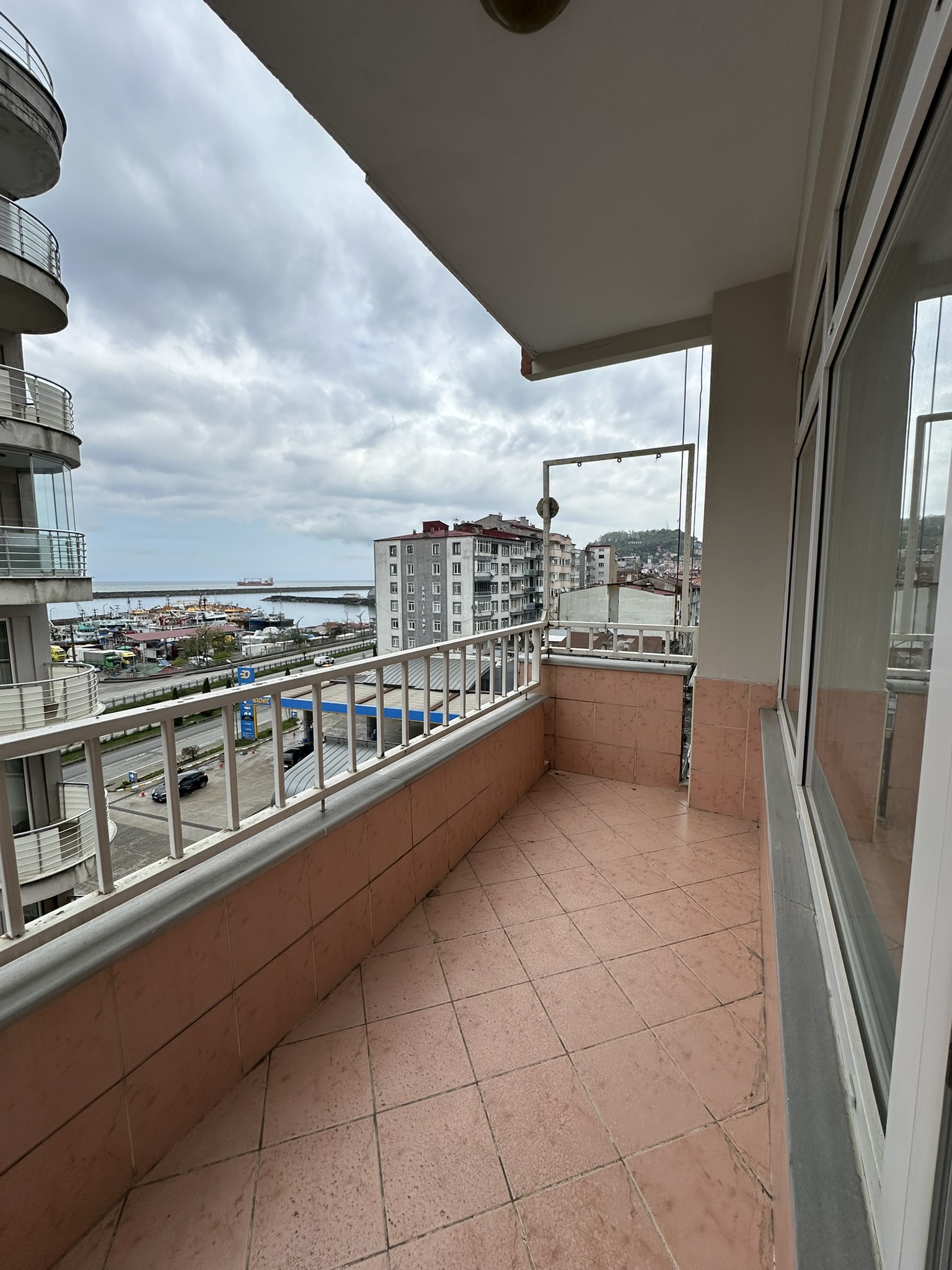 MABEL GAYRİMENKUL HACISİYAM SAZBEYİ DENİZ MANZARALI GENİŞ DAİRE