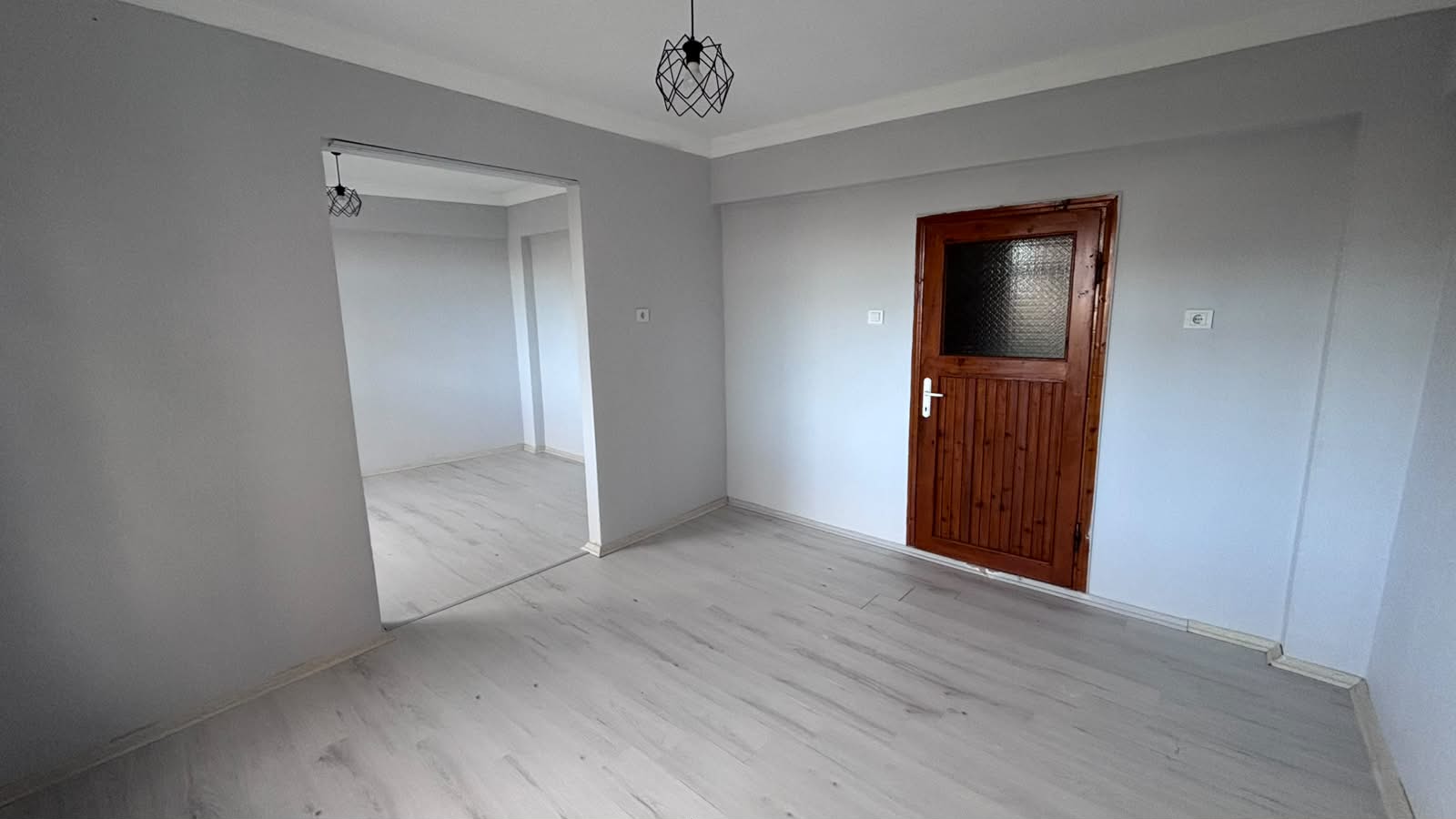 TEYYAREDÜZÜ ÜST MAHALLEDE 2+1 KİRALIK DAİRE