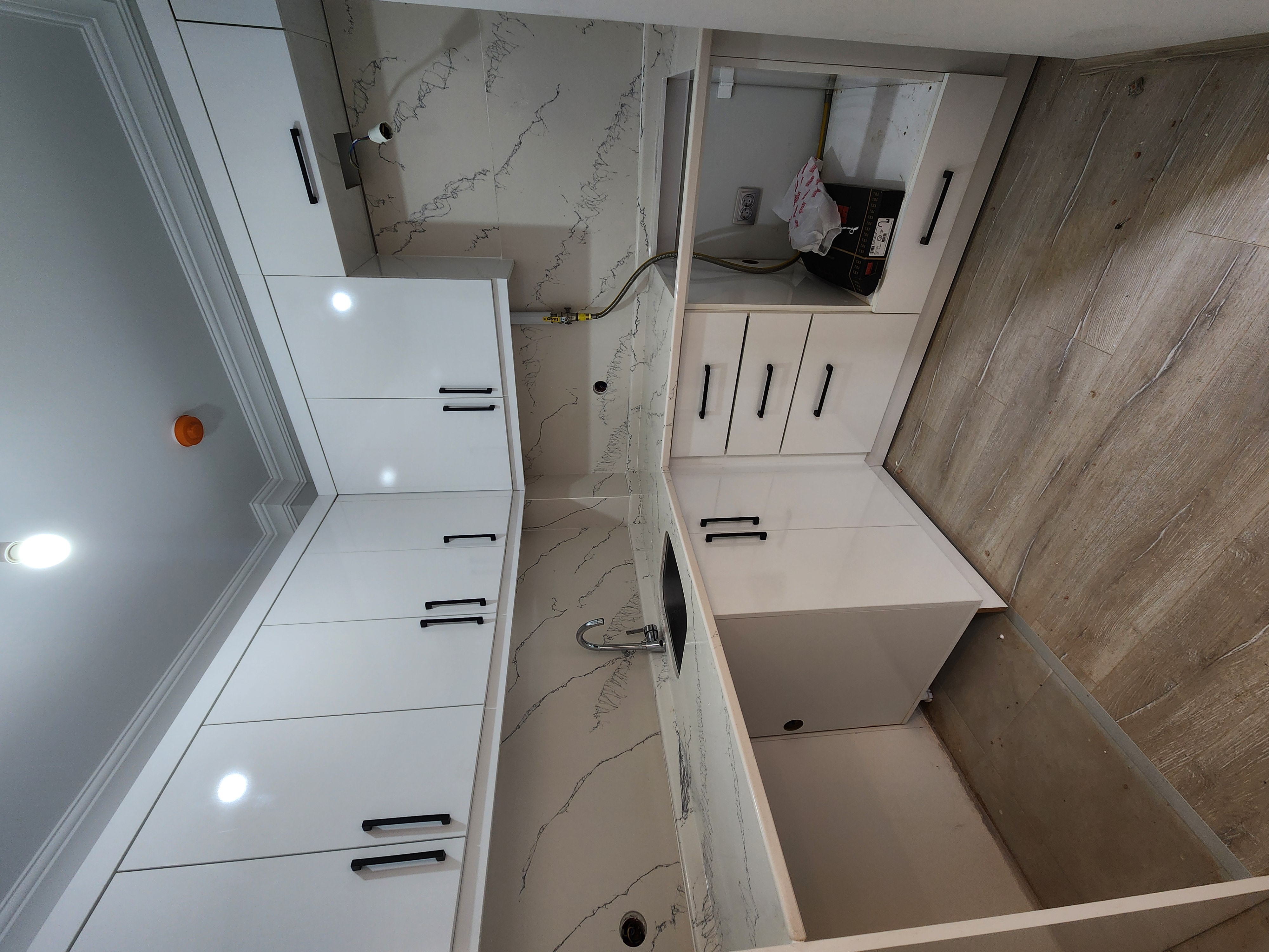 ERİKLİMAN MAH. KİMLİK APT KİRALIK DAİRE