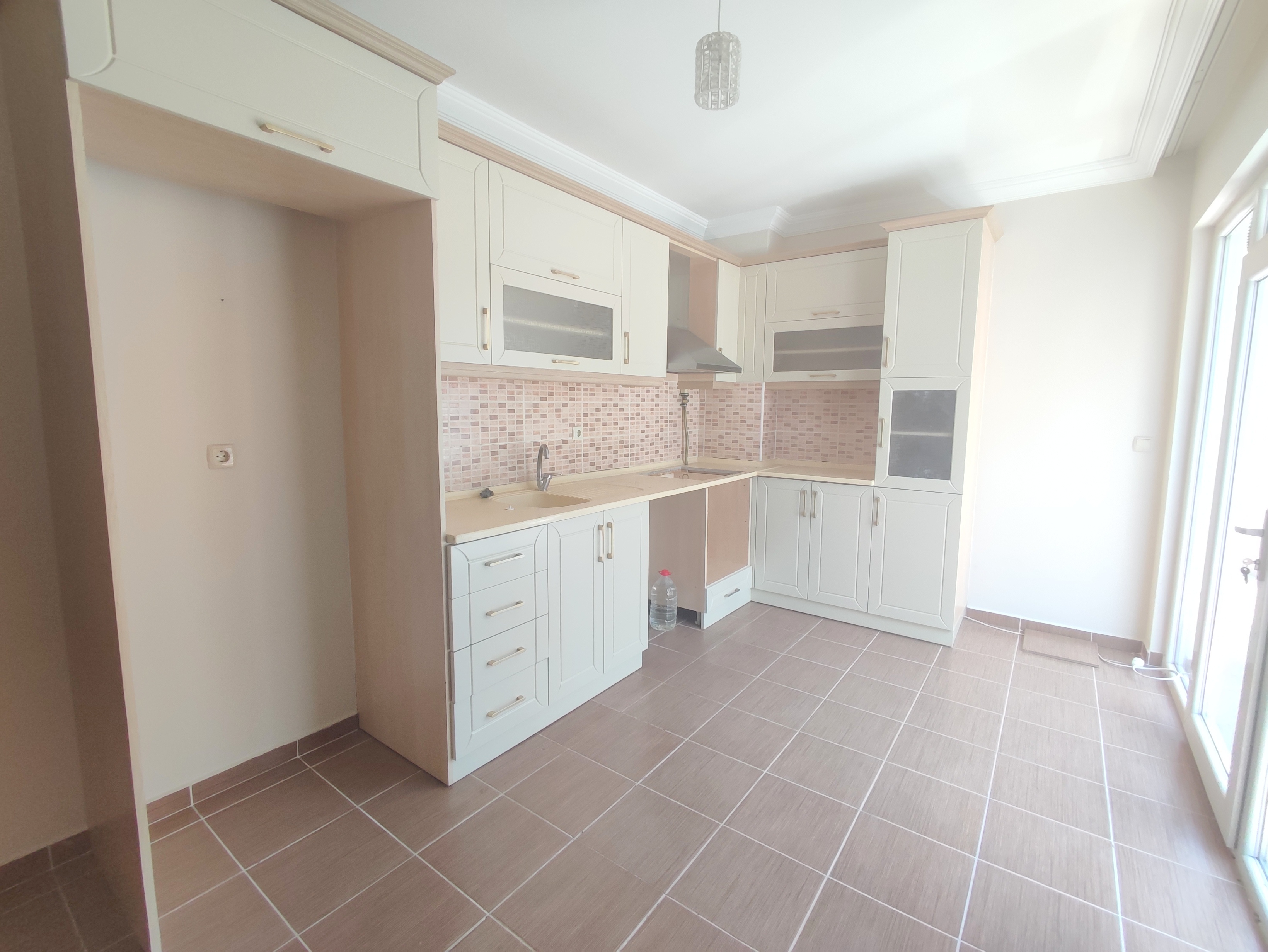 SÖĞÜTLÜ MAH. 3+1 DENİZ MANZARALI SATILIK DAİRE