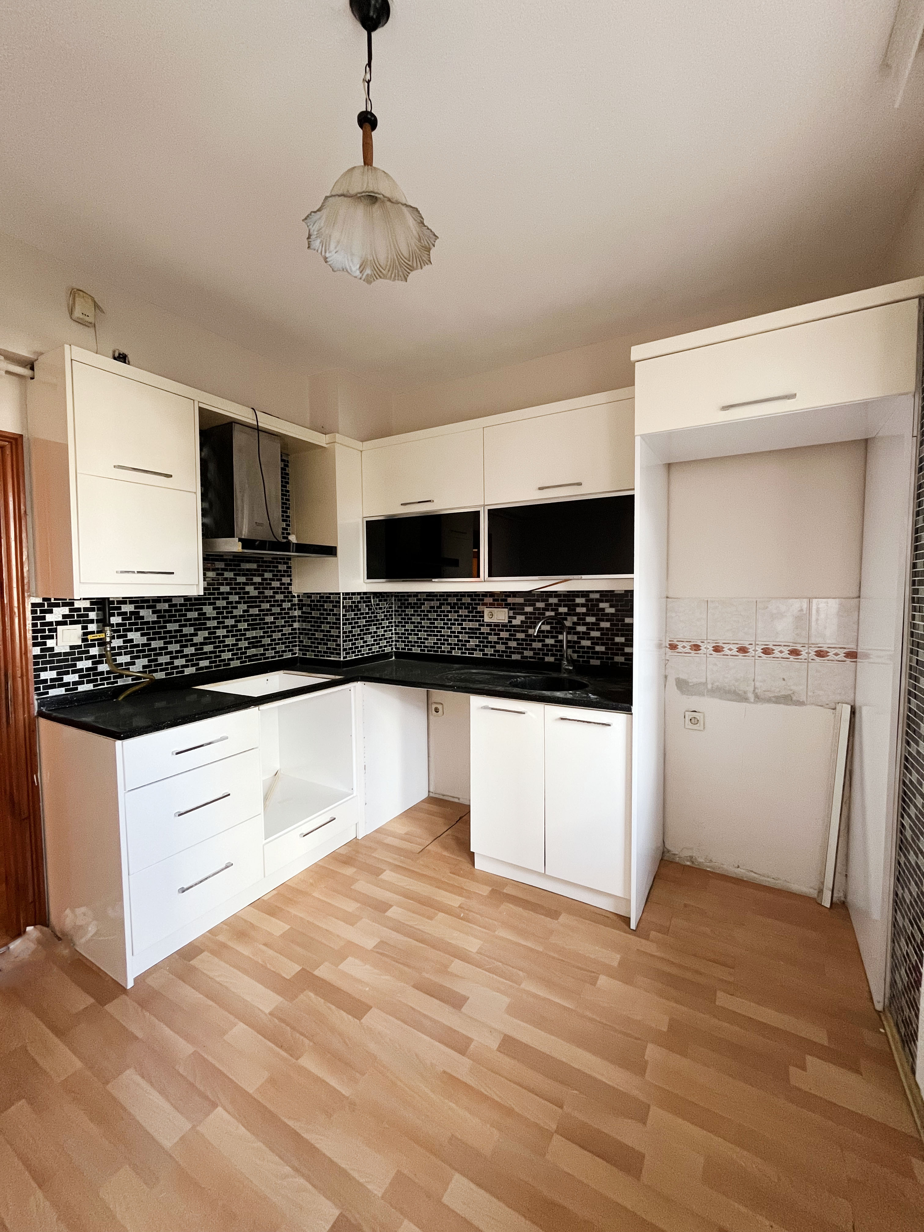 SELDEĞİRMENİ MH. KİRALIK 2+1