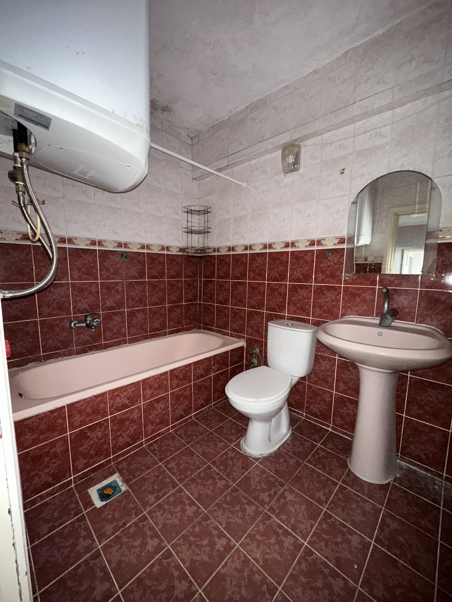 HACISİYAM MAHALLESİ 5. KAT SOBALI