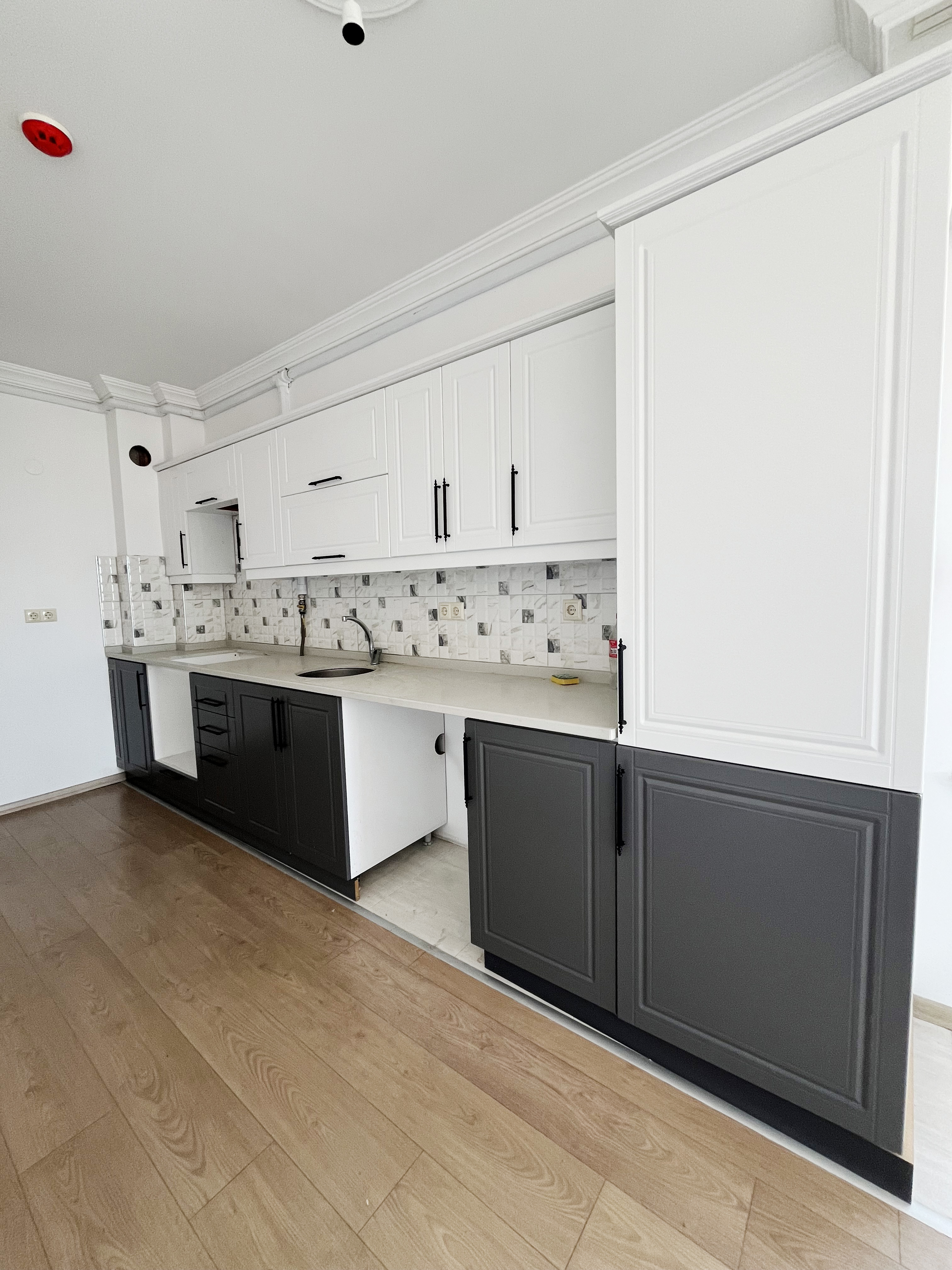 AKSU HUZUR APT SATILIK