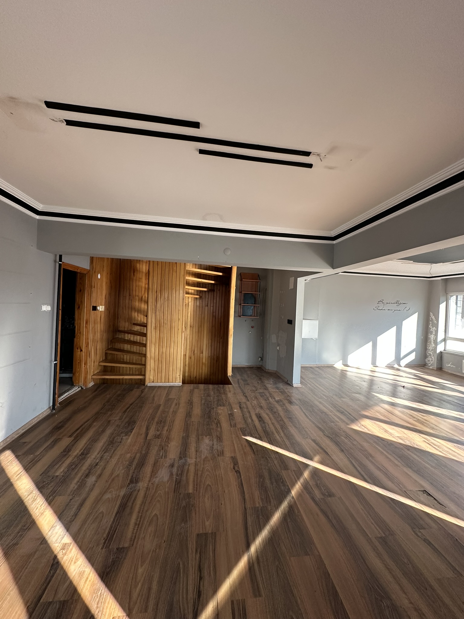 GAZİ CADDESİ BİTAT DÖNER ÜSTÜ TRİPLEKS OFİS