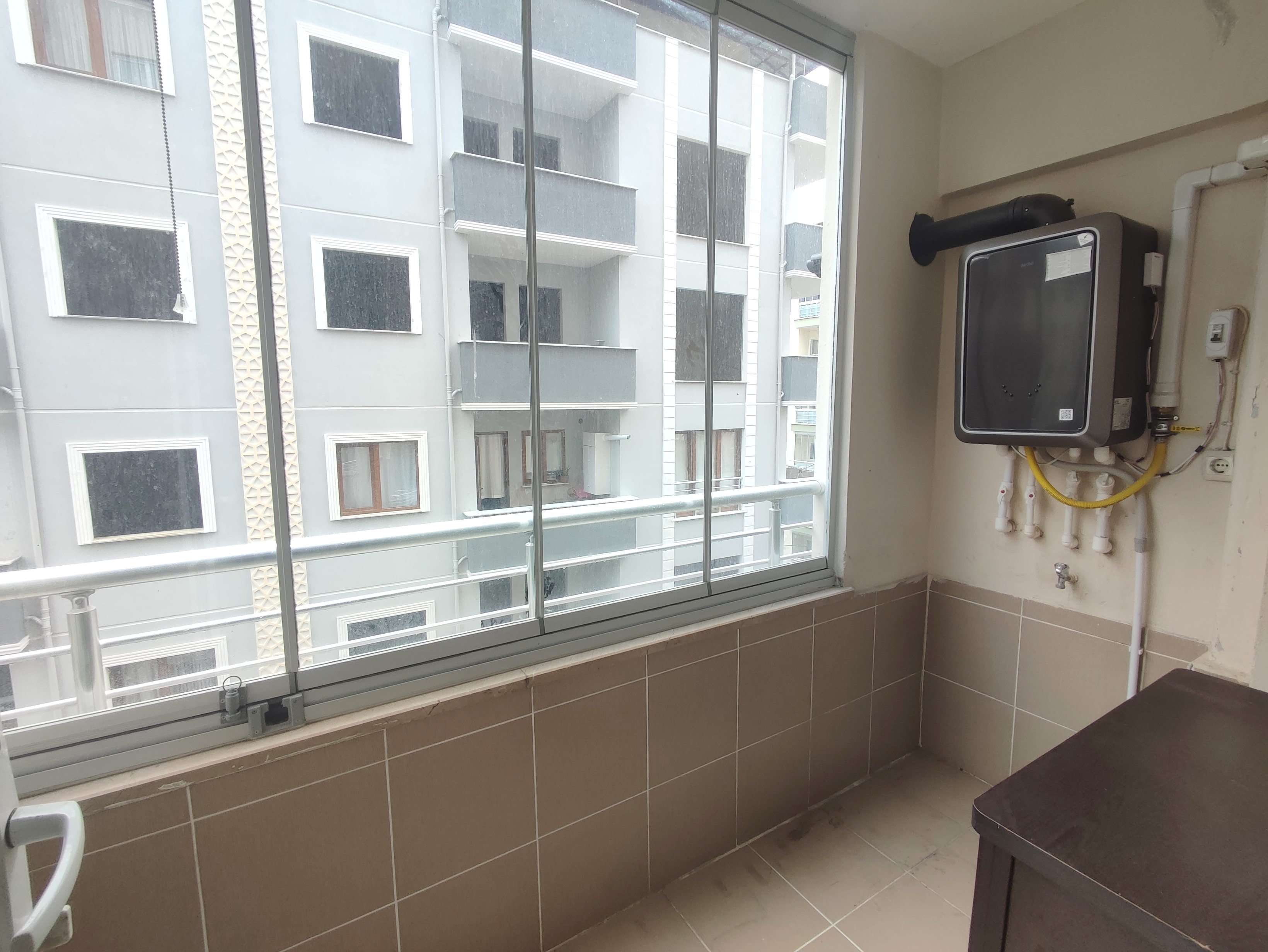 YOMRA SANCAK MAH.GENİŞ FERAH SATILIK DAİRE