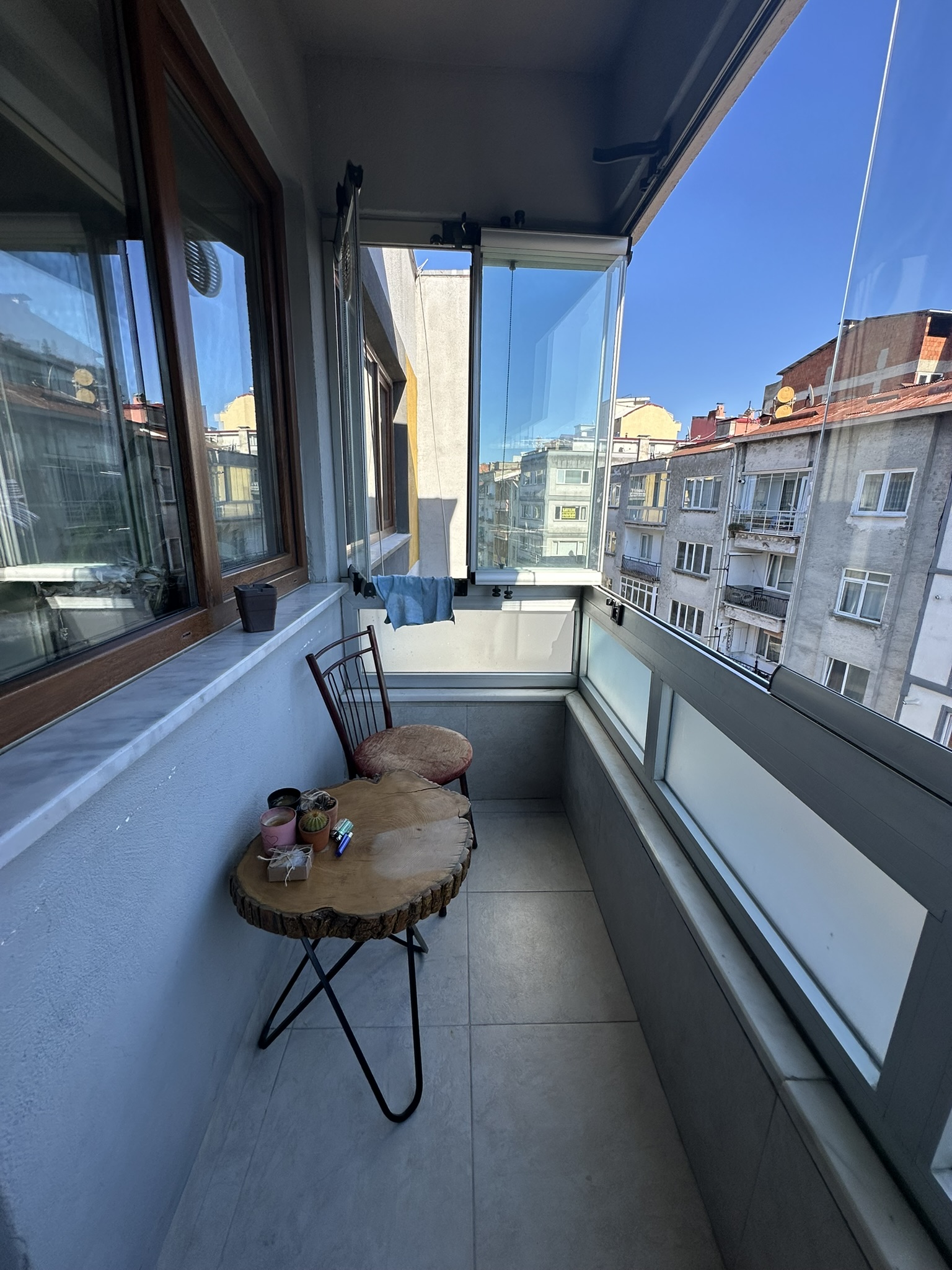 CEMAL GÜRSEL CADDESİ CİVELEKOĞLU APT.