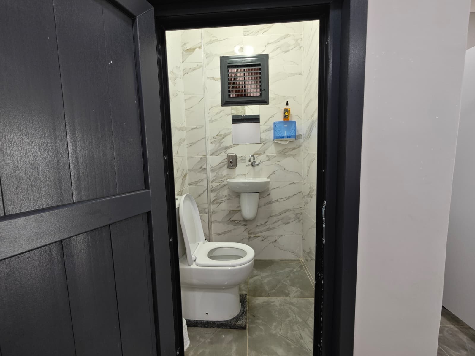 MABEL'DEN ARSİN YEŞİLYALIDA DEVREN KİRALIK LOKANTA