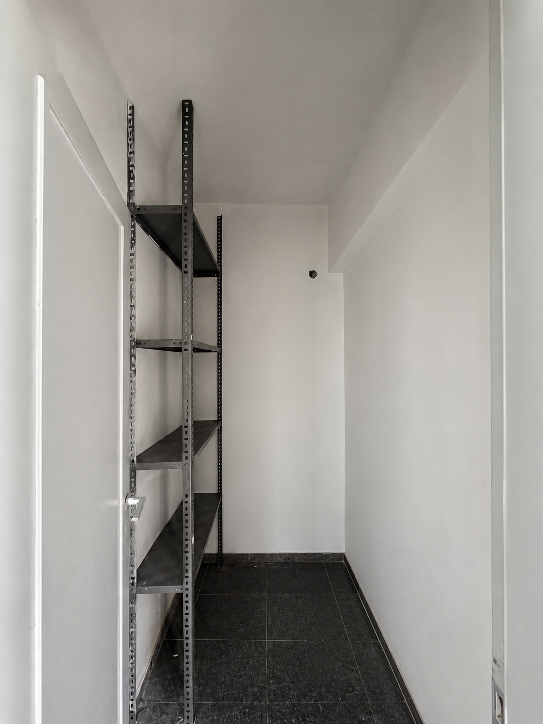 MABEL'DEN GAZİ CADDESİ ÜZERİNDE KİRALIK OFİS