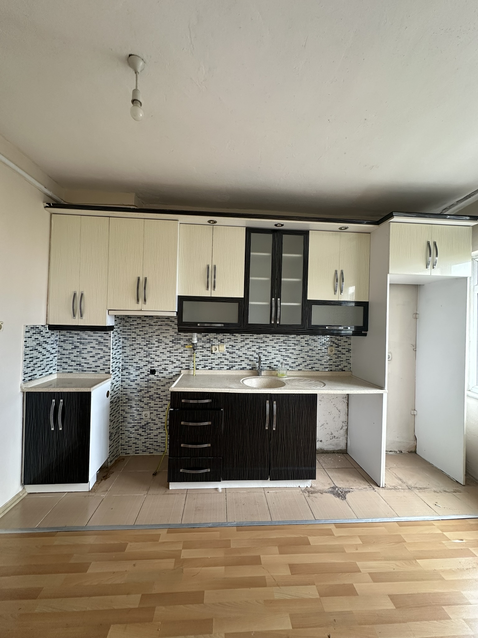 HACISİYAM MAHALLESİ KİRALIK DAİRE