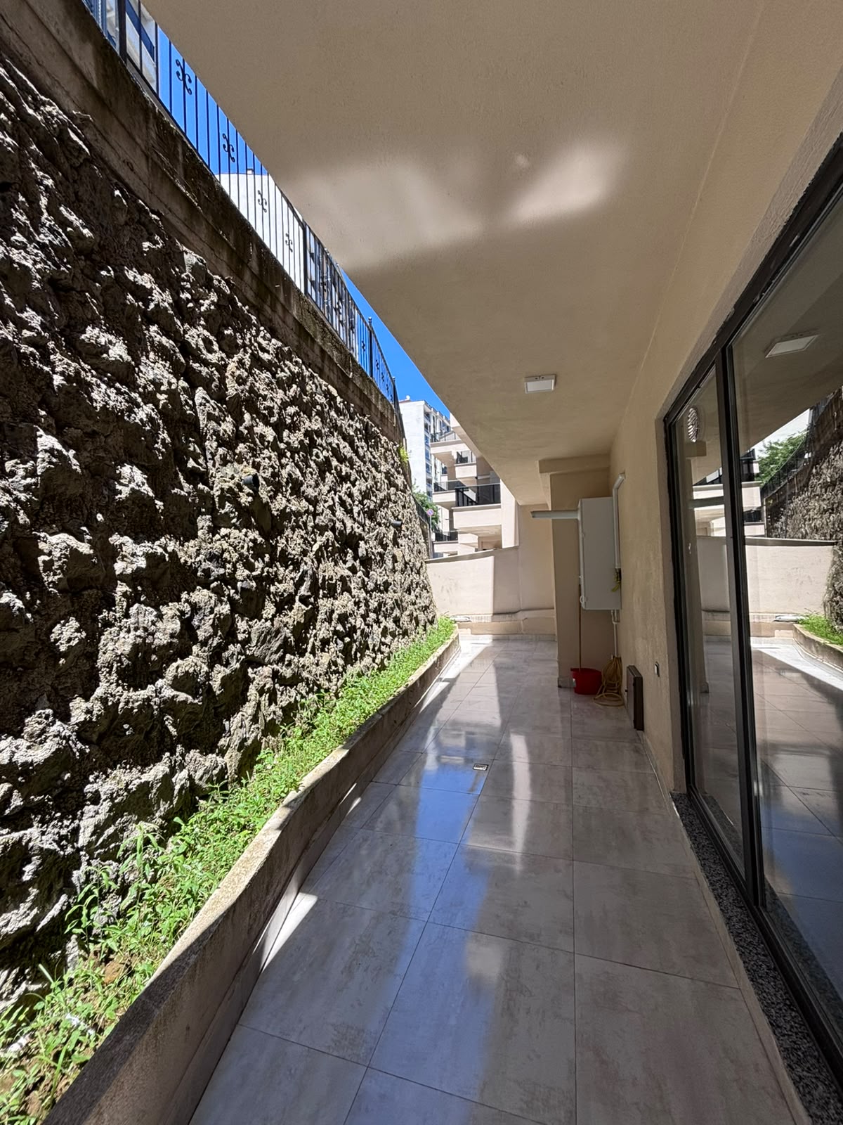 AKSU EĞİTİM ARAŞTIRMA KARŞISI BAHÇE KATI EŞYALI KİRALIK