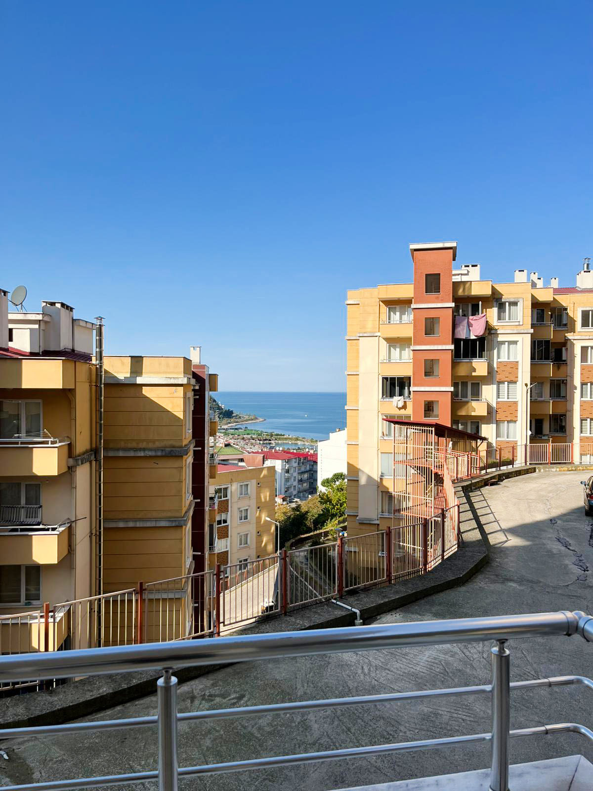 KAVAKLAR PARKMANZARA EVLERİ SATILIK 3+1