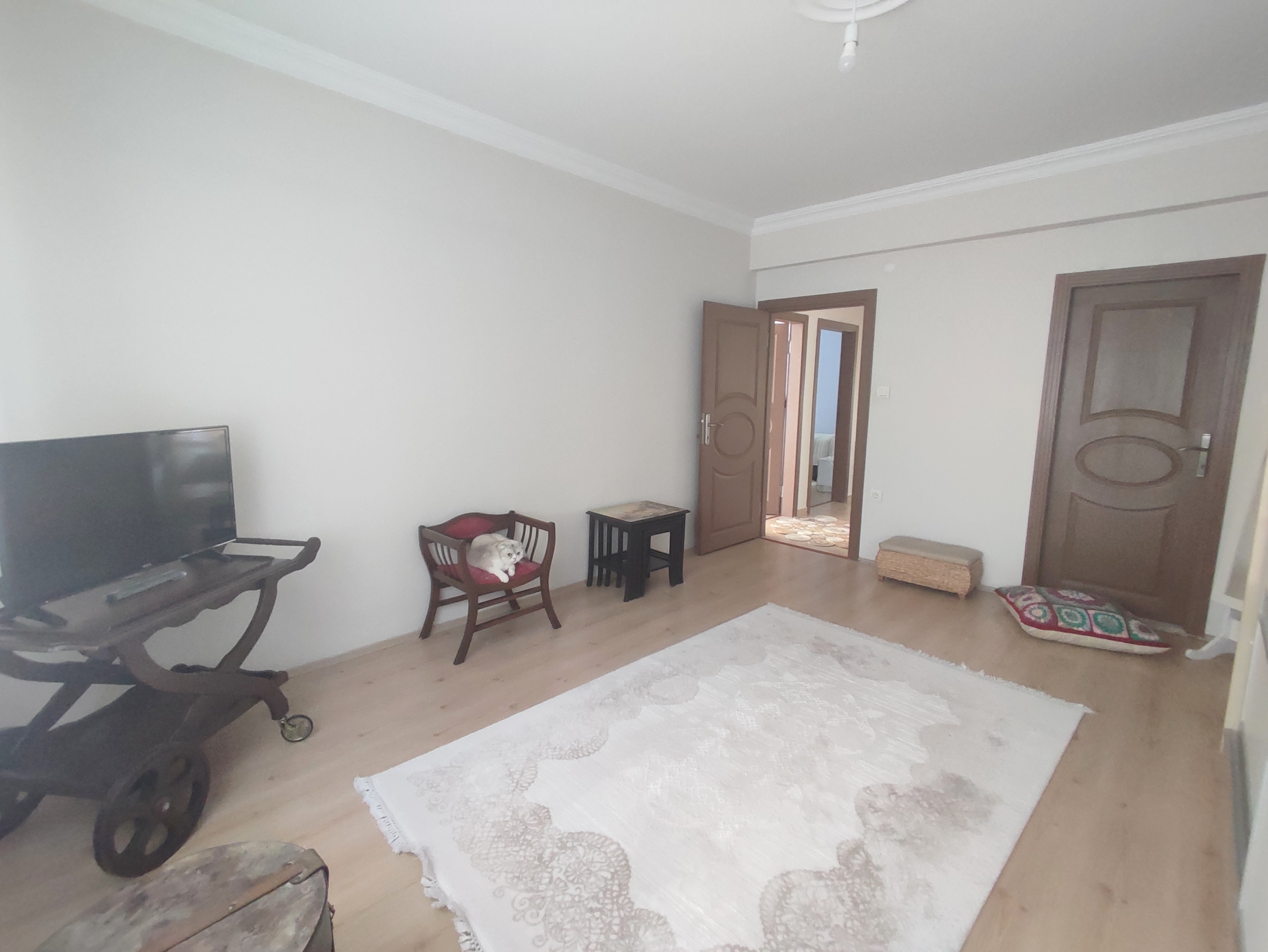 2 NOLU ERDOĞDU MAH. 4+1 GENİŞ FERAH MASRAFSIZ FIRSAT DAİRE