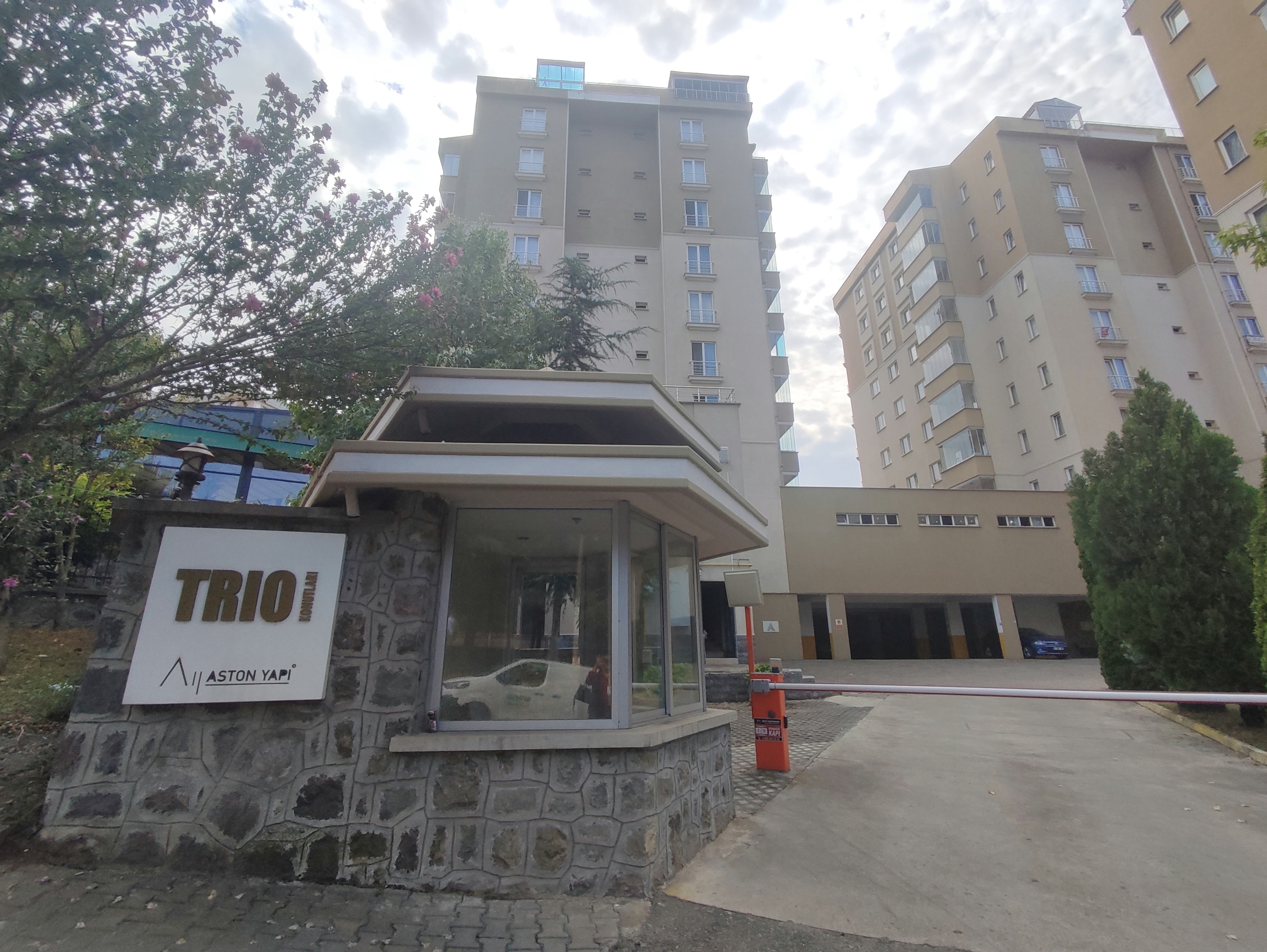 AYDINLIKEVLER MAH. 4+1 DENİZ MANZARALI KİRALIK DAİRE