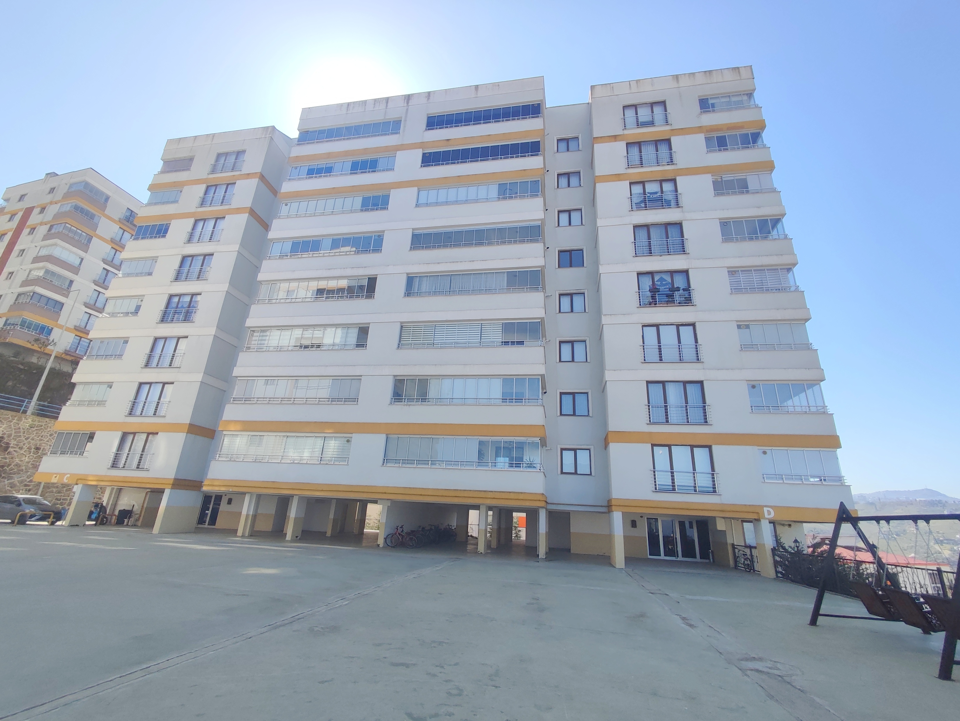 MABEL'DEN ÜNİVERSİTE MAH.GENİŞ FERAH DENİZ MANZARALI DAİRE