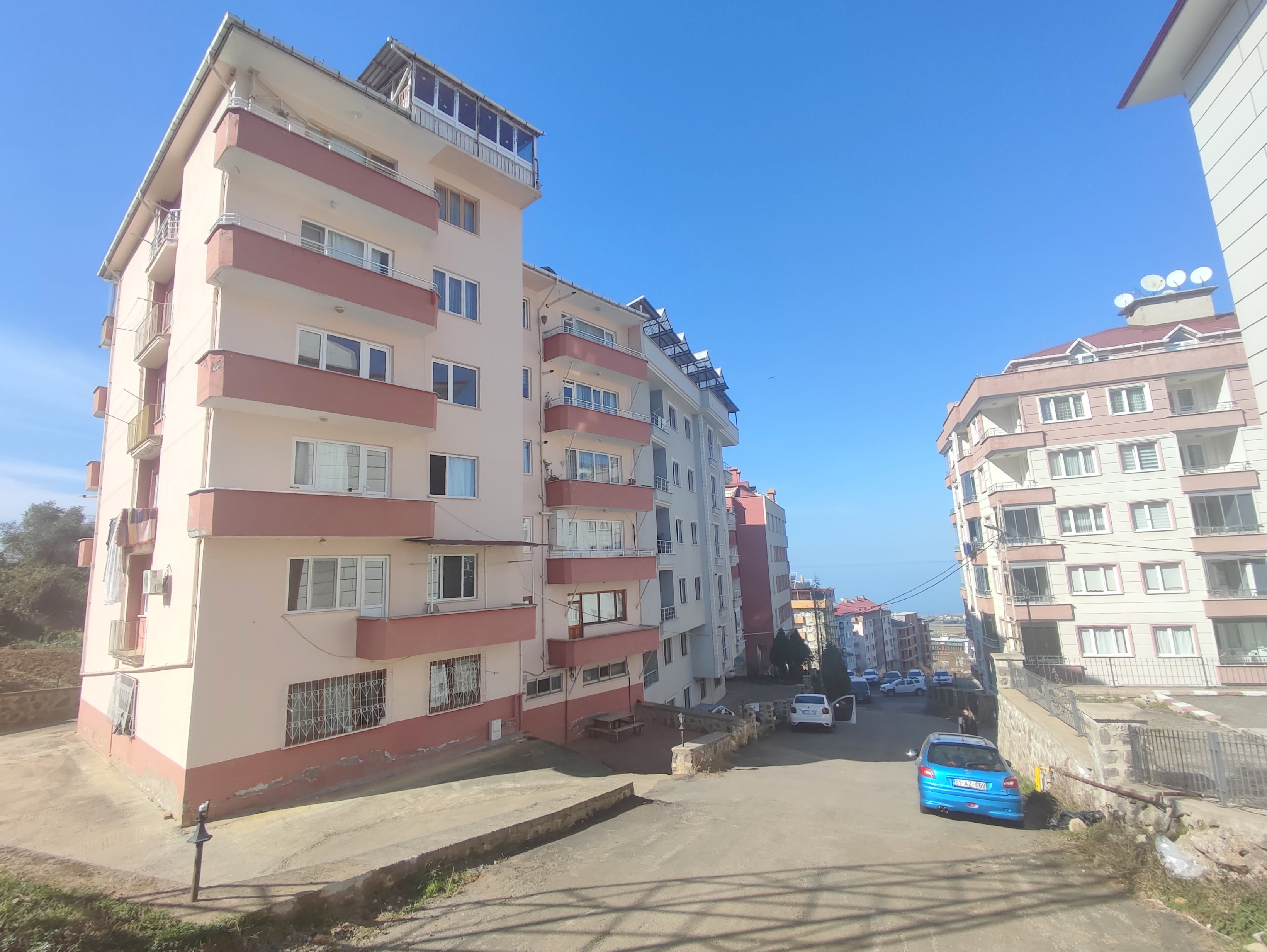 MABEL'DEN KANUNİ MAH.GENİŞ FERAH DENİZ MANZARALI SATILIK DAİRE