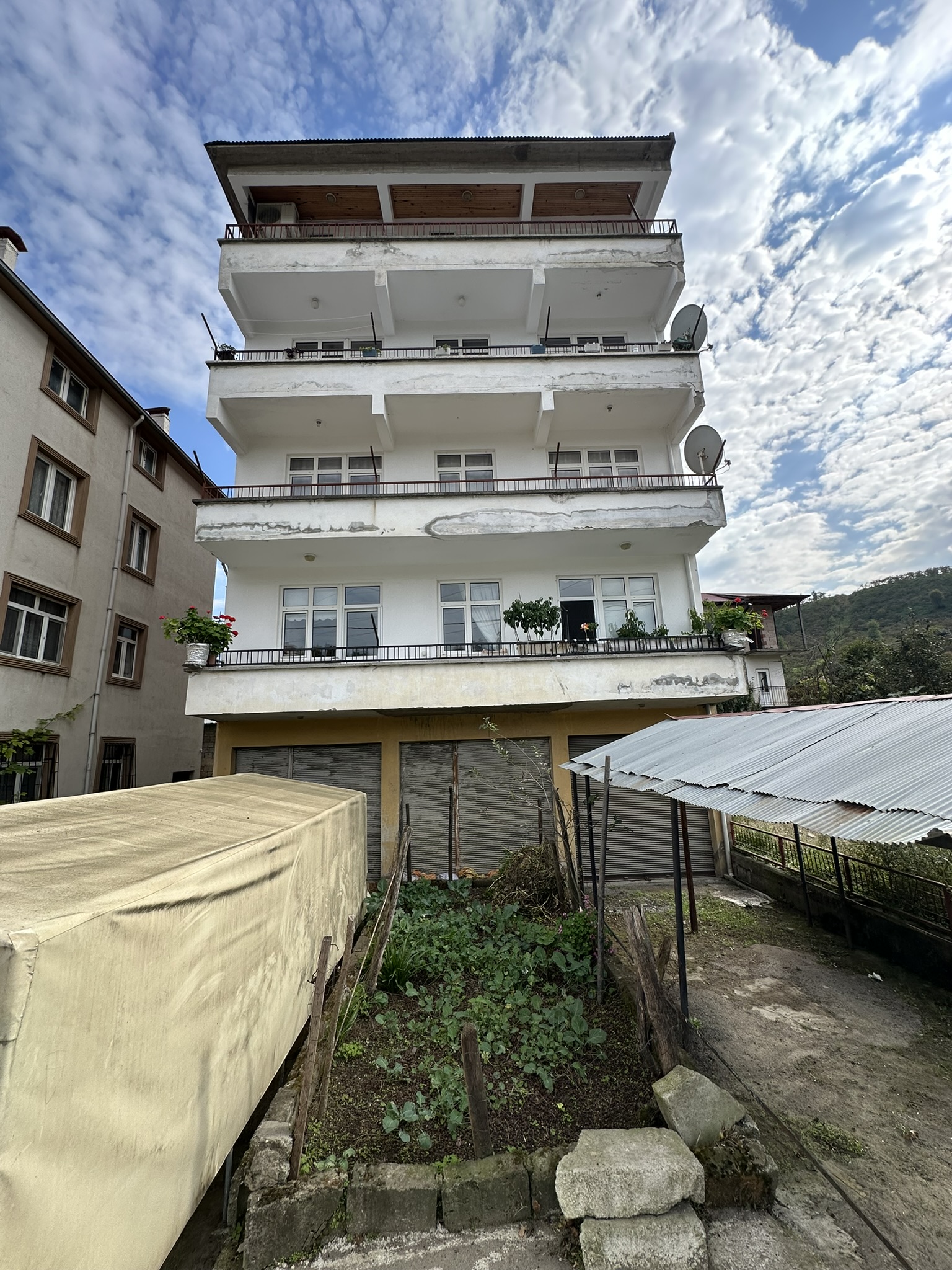 KÜÇÜKKÖY KİRALIK SOBALI 2+1