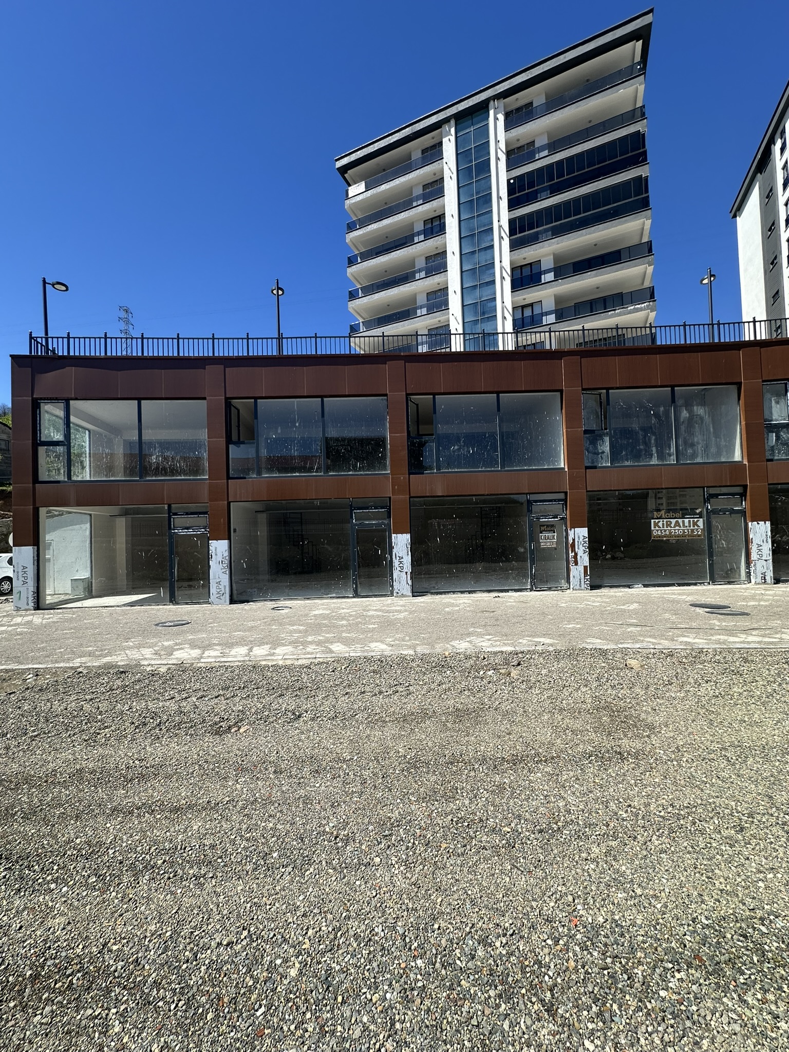 STADİUM CADDE EVLERİ DÜKKAN 2 NUMARA