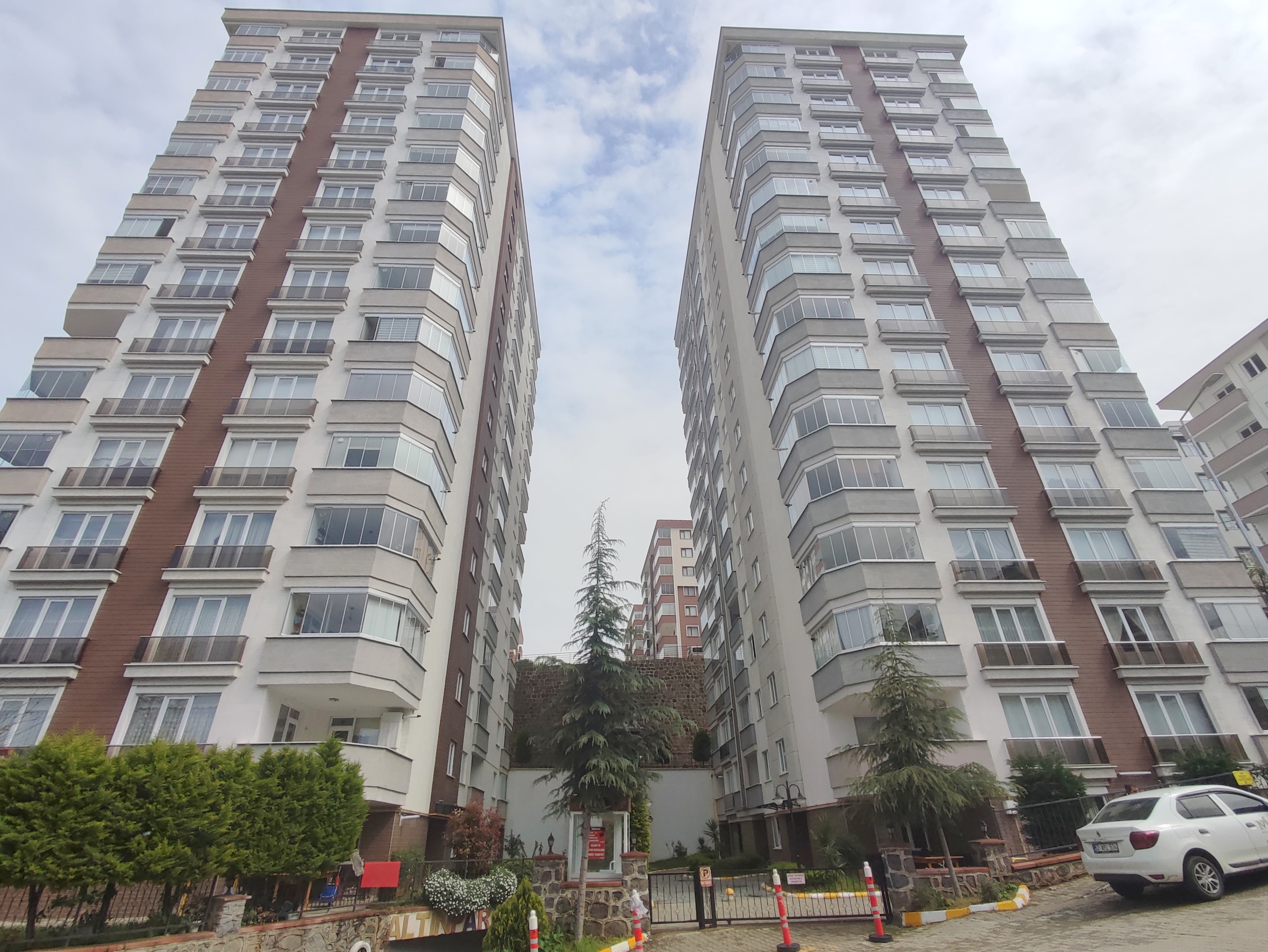MABEL DEN SÖĞÜTLÜ MAH. 3+1 DENİZ MANZARALI SATILIK DAİRE