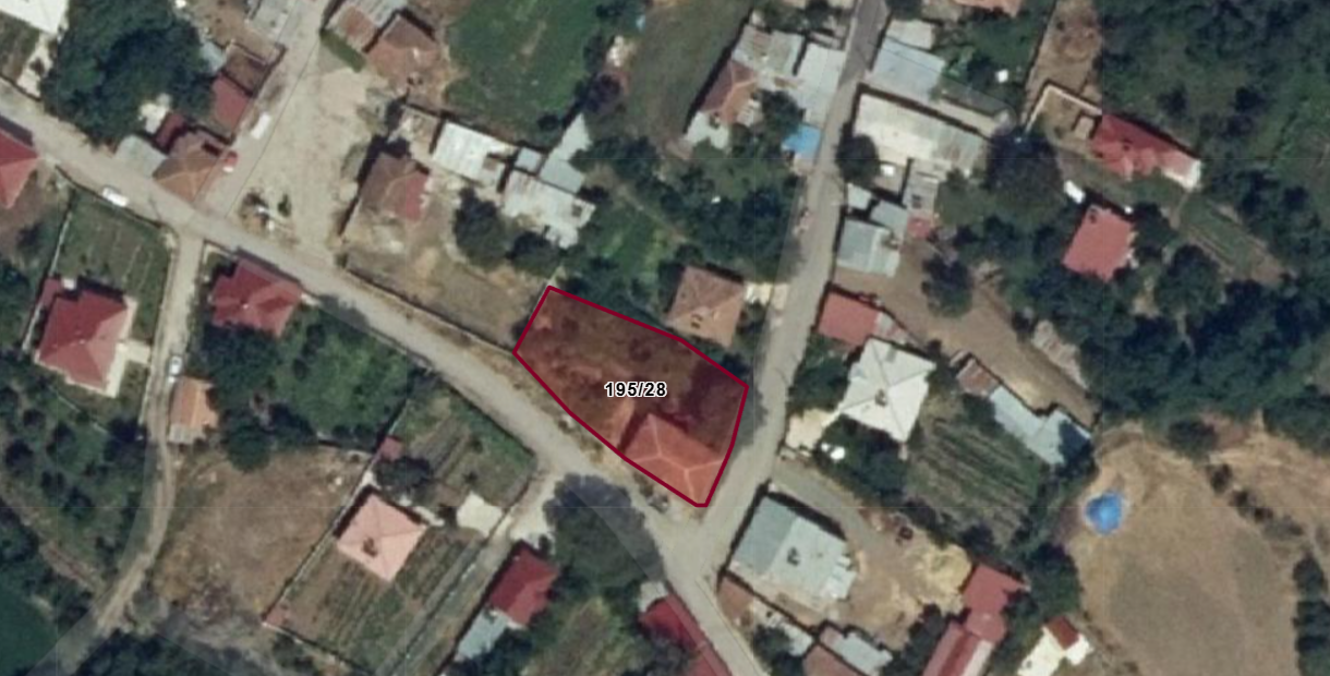 MABEL'DEN KONAKBAŞI KÖYÜNDE SATILIK 764 M2 BAHÇE VE KÖY EVİ