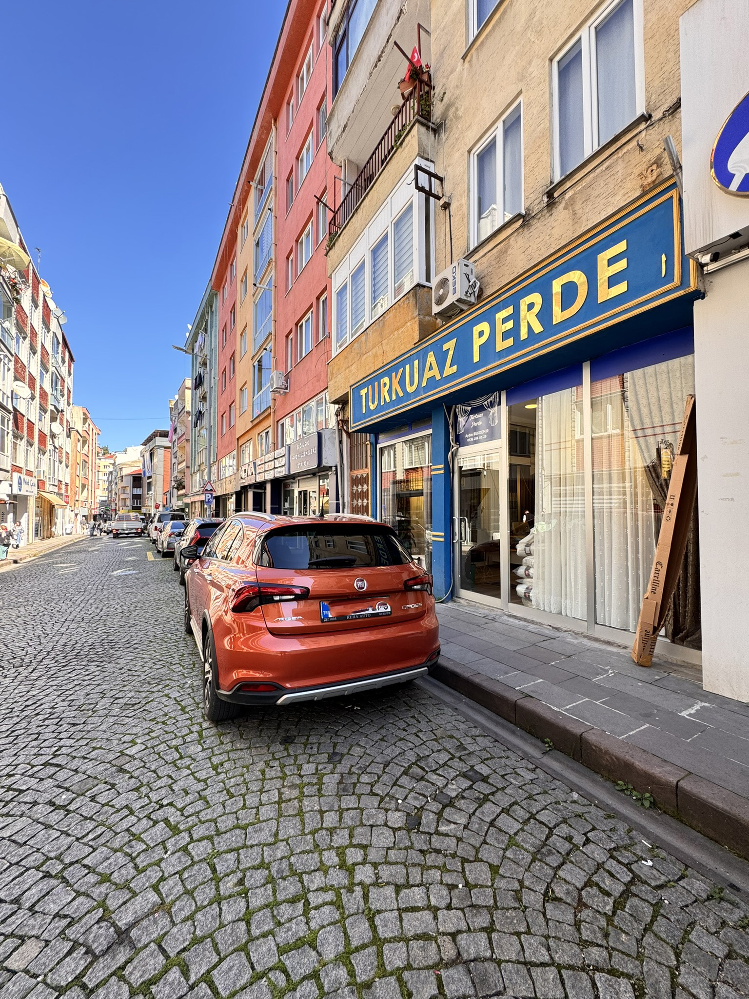 SÖKEN SATILIK DÜKKAN