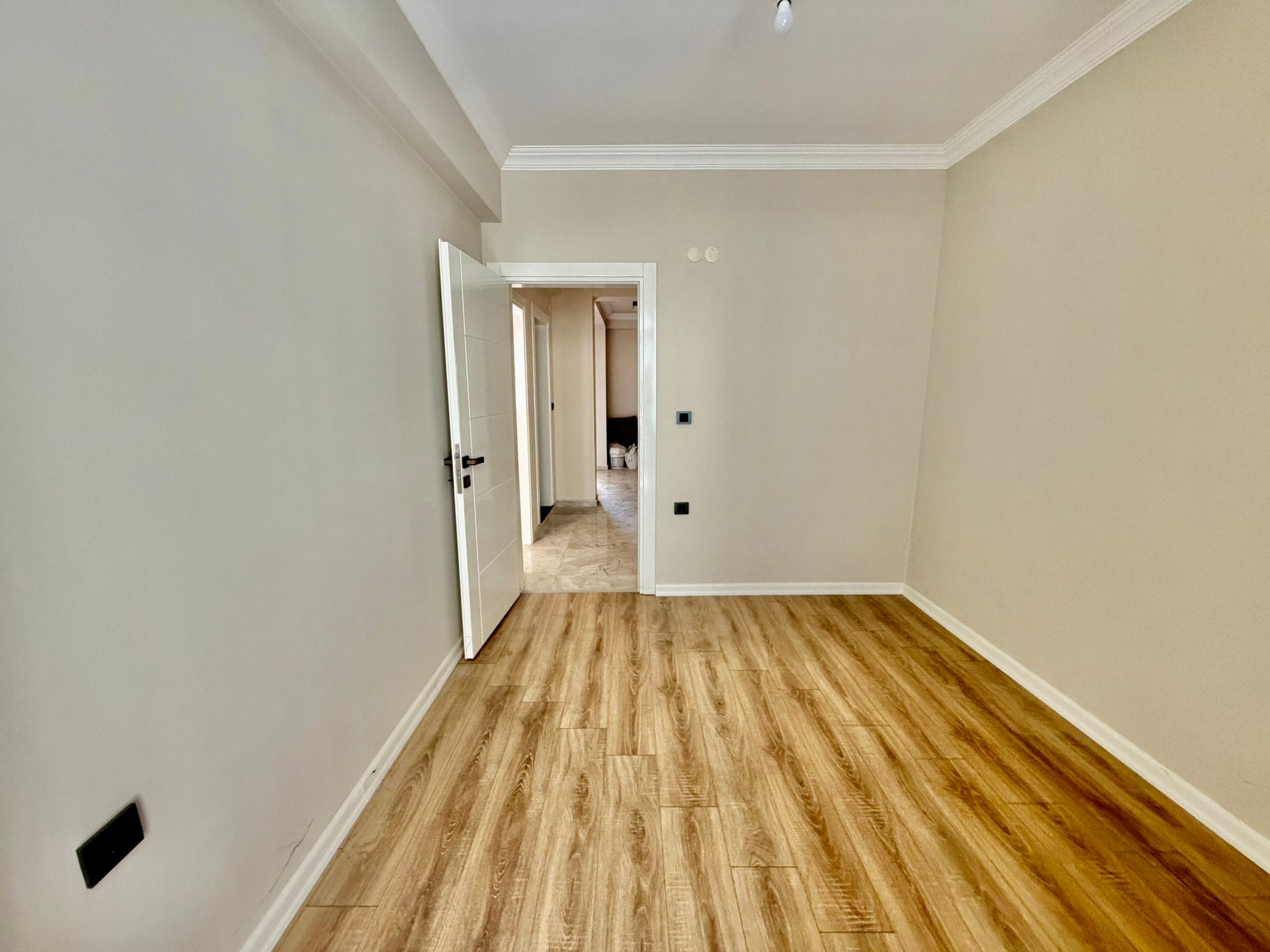 DENİZE VE SAHİLE 50M ÇİFT GİRİŞ CAM BALKON KOMBİ DAHİL DUBLEX