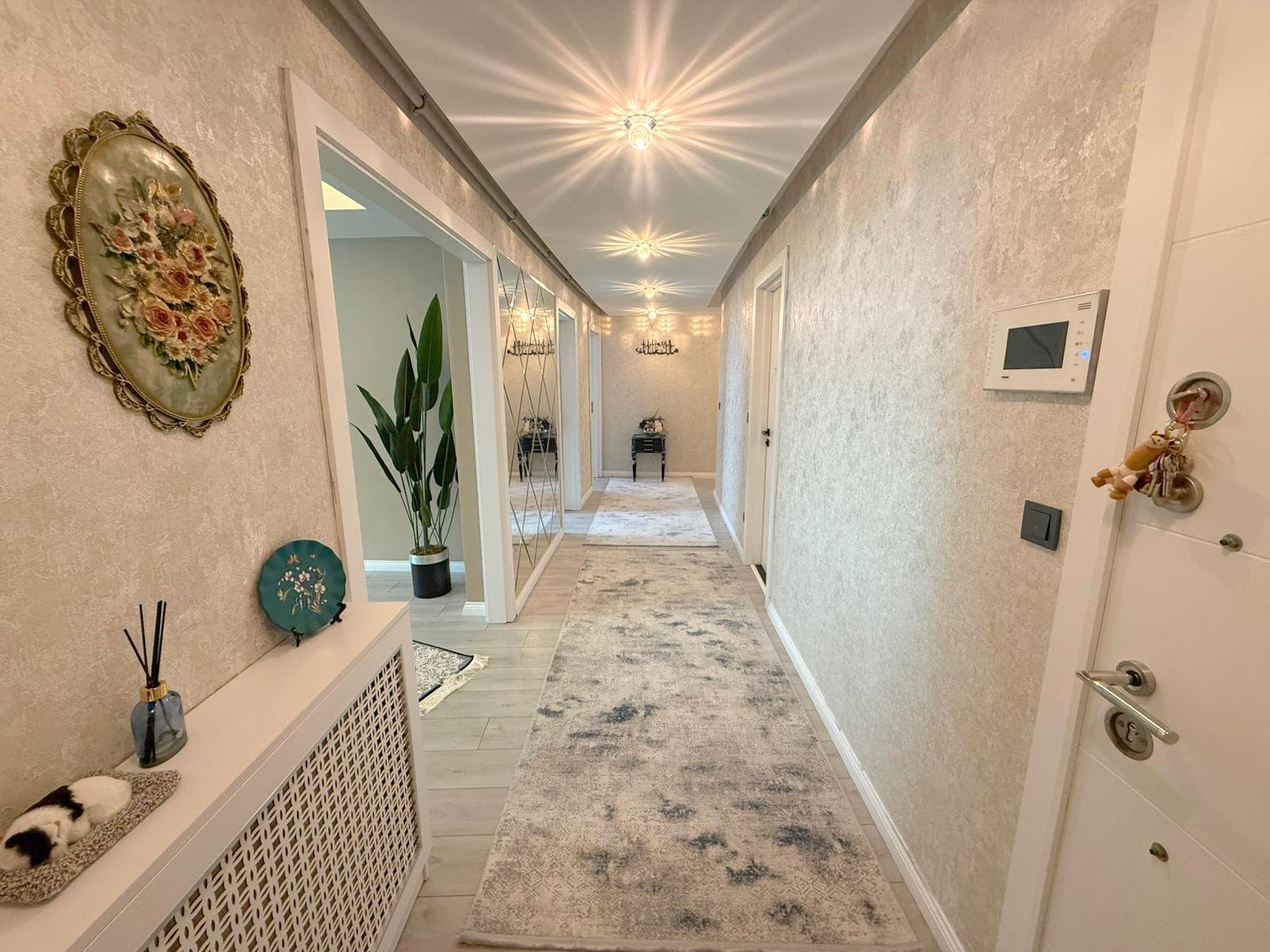 MABEL'DEN ÇUKURAYIR MAH.GENİŞ FERAH DENİZ MANZARALI REZİDANS