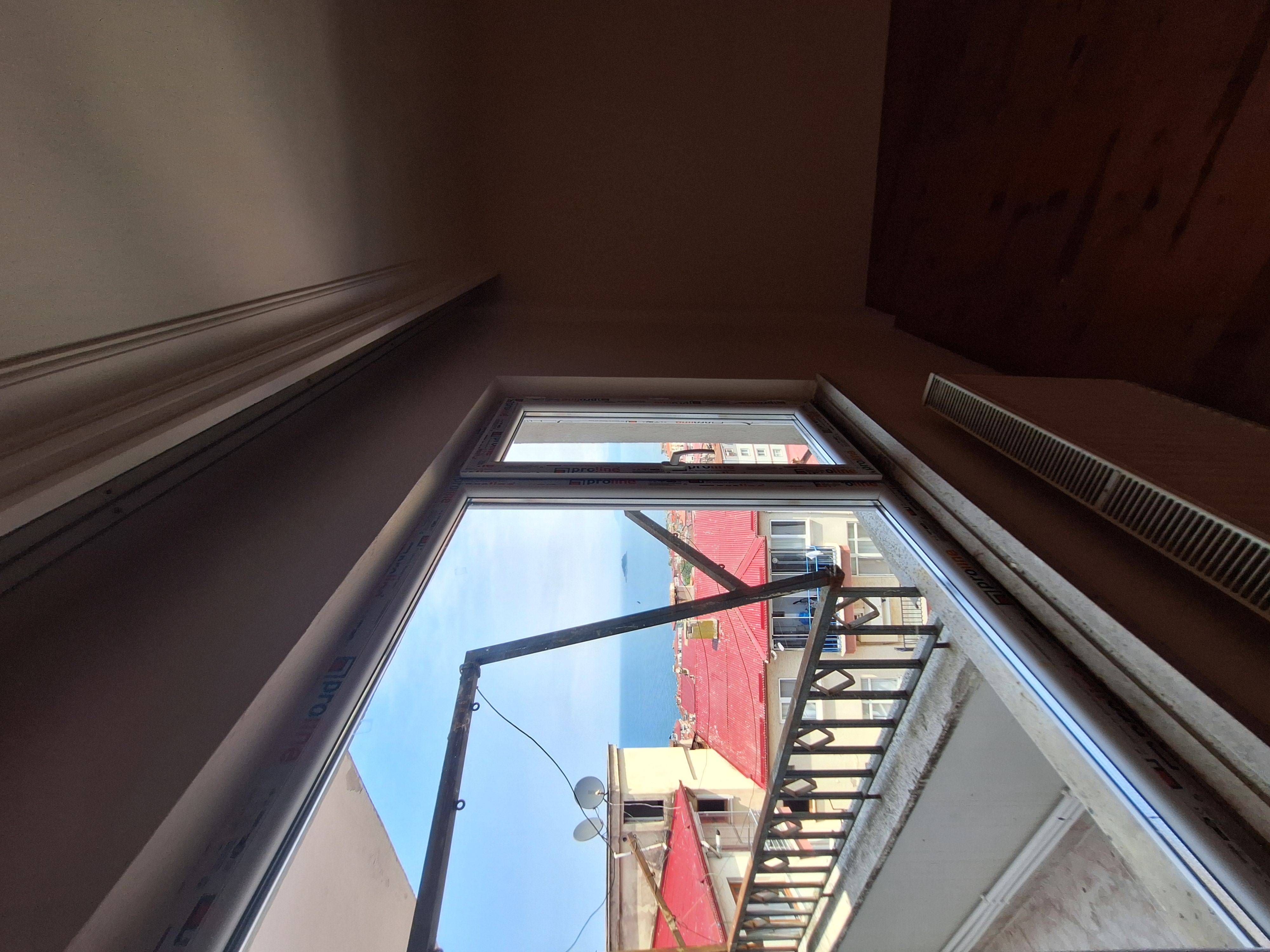 Küçükaydın Apartmanı Kiralık