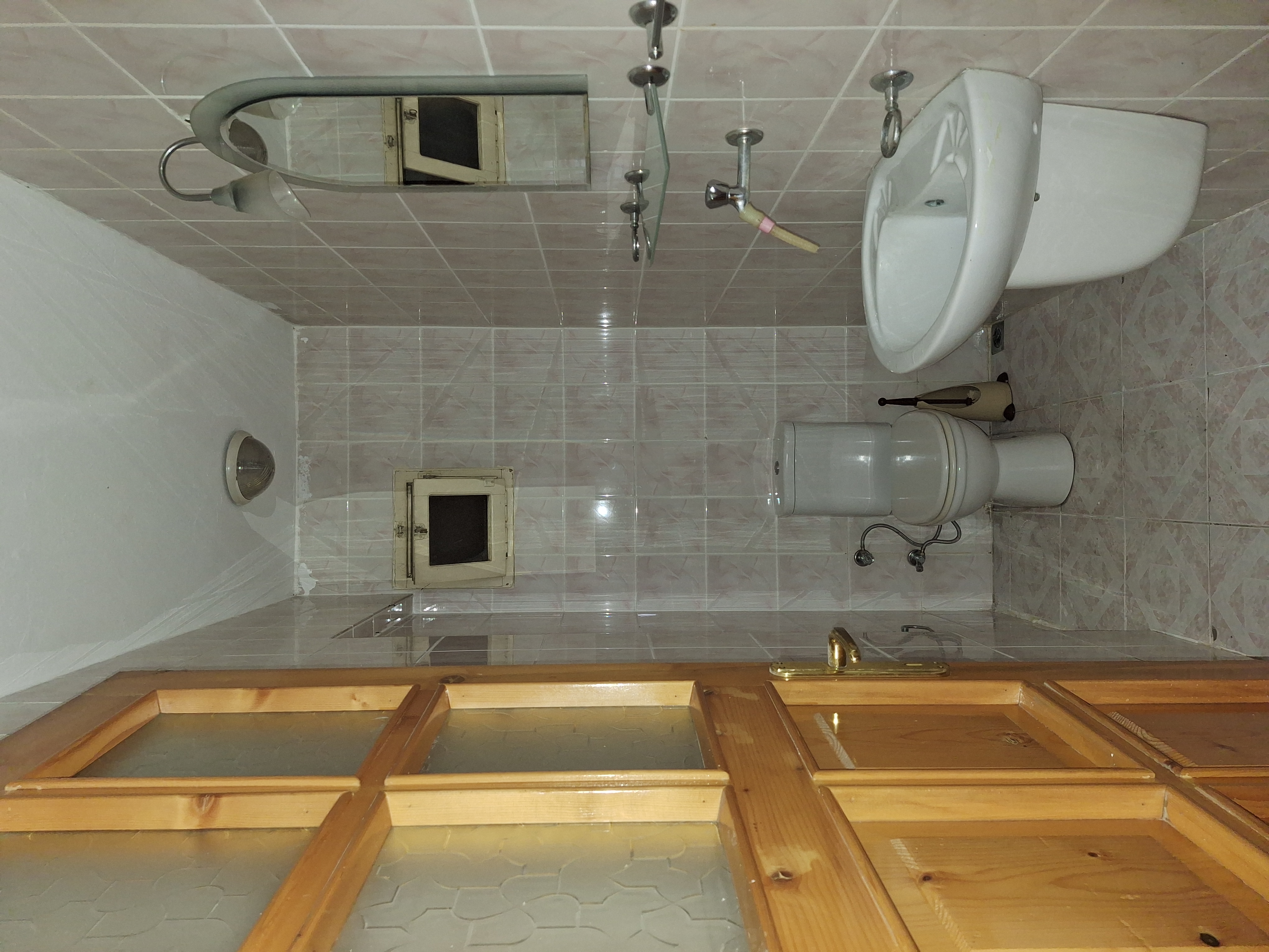 Küçükaydın Apartmanı Kiralık