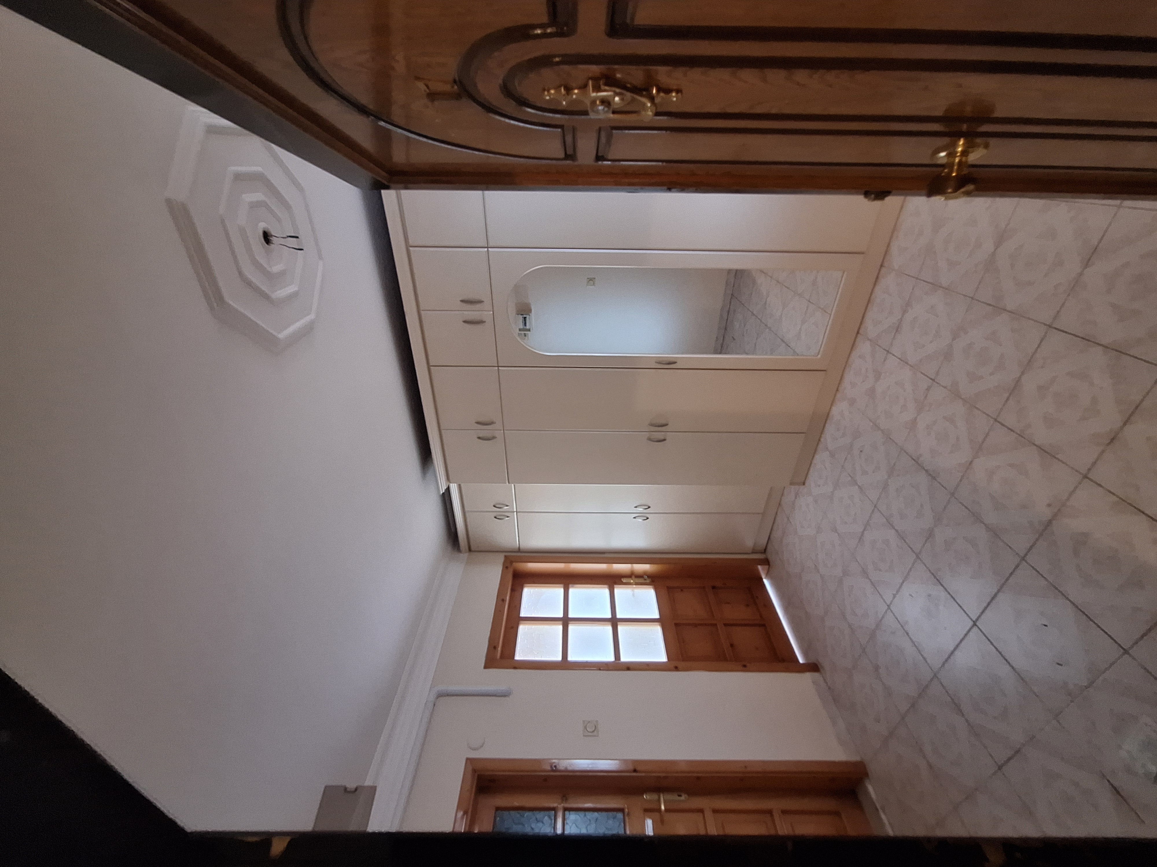 Küçükaydın Apartmanı Kiralık