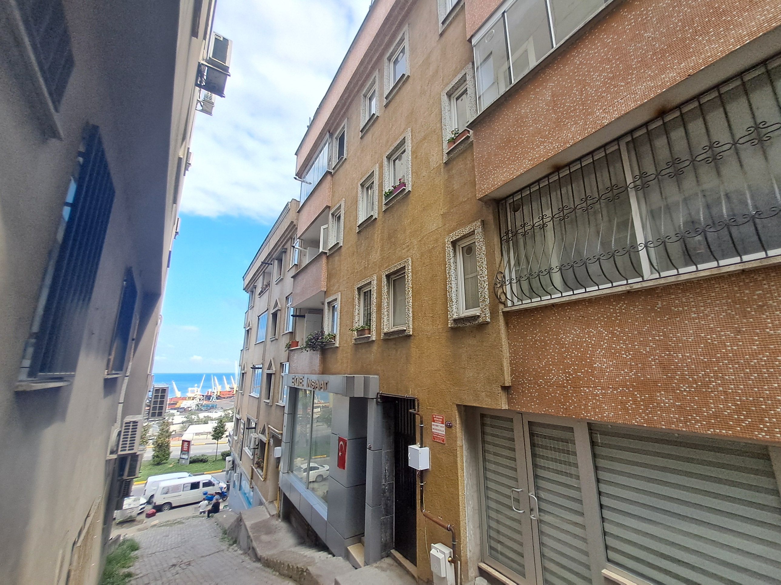 MABEL GAYRİMENKUL MEYDAN'A 5 DK 2+1 DAİRE