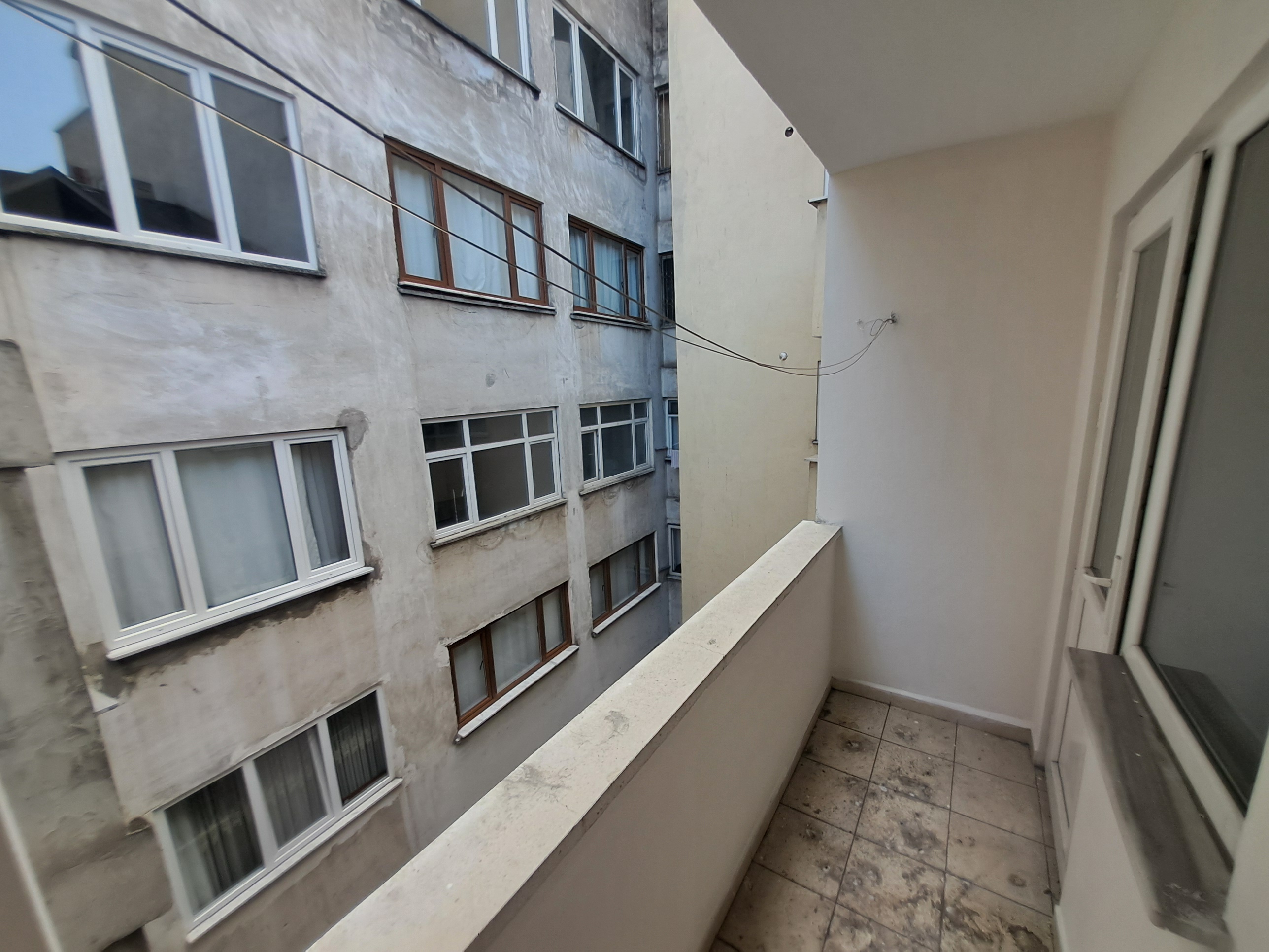 MABEL GAYRİMENKUL MEYDAN'A 5 DK 2+1 DAİRE