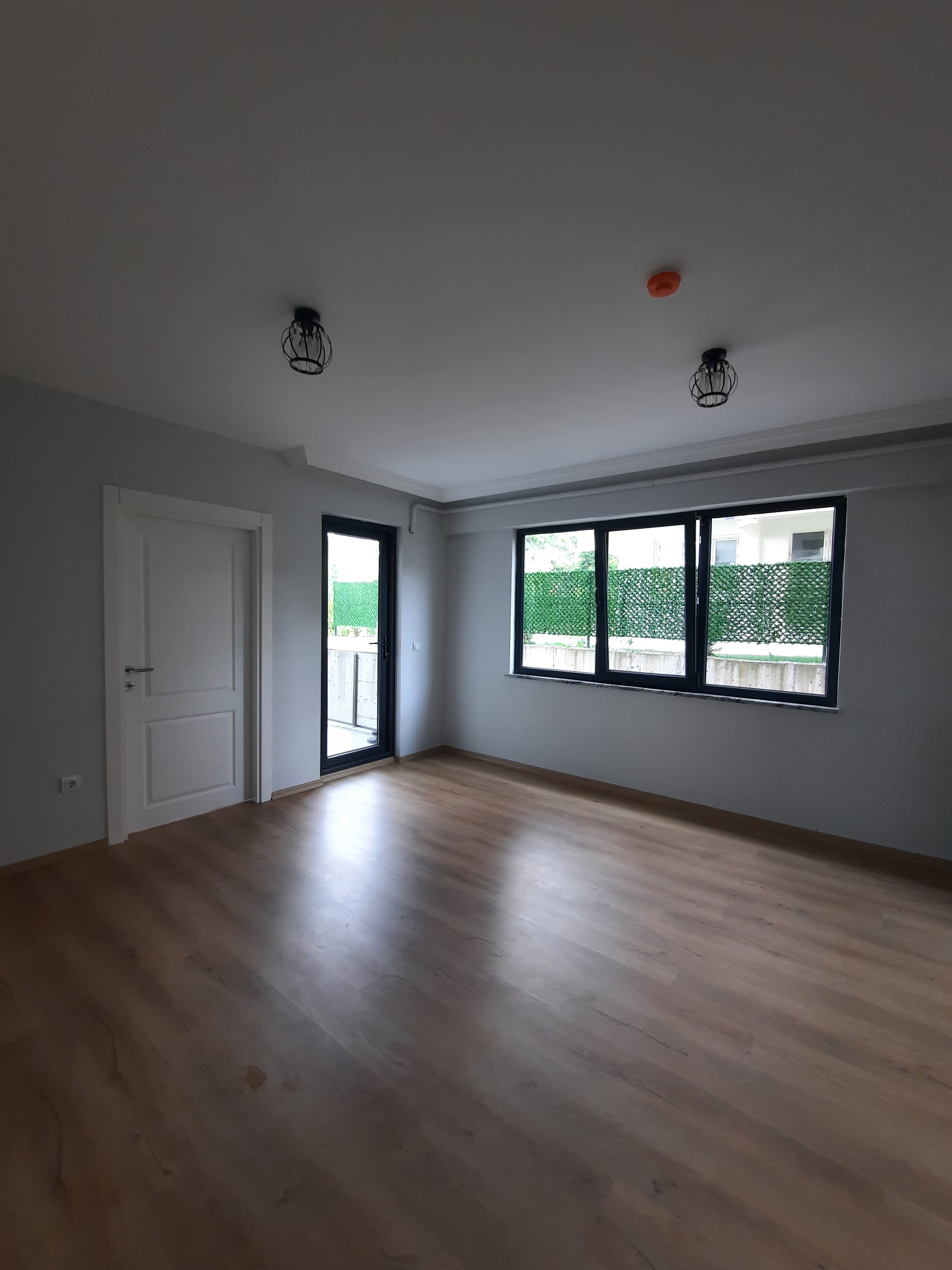 BOMONTİ EVLERİ KİRALIK 1+1