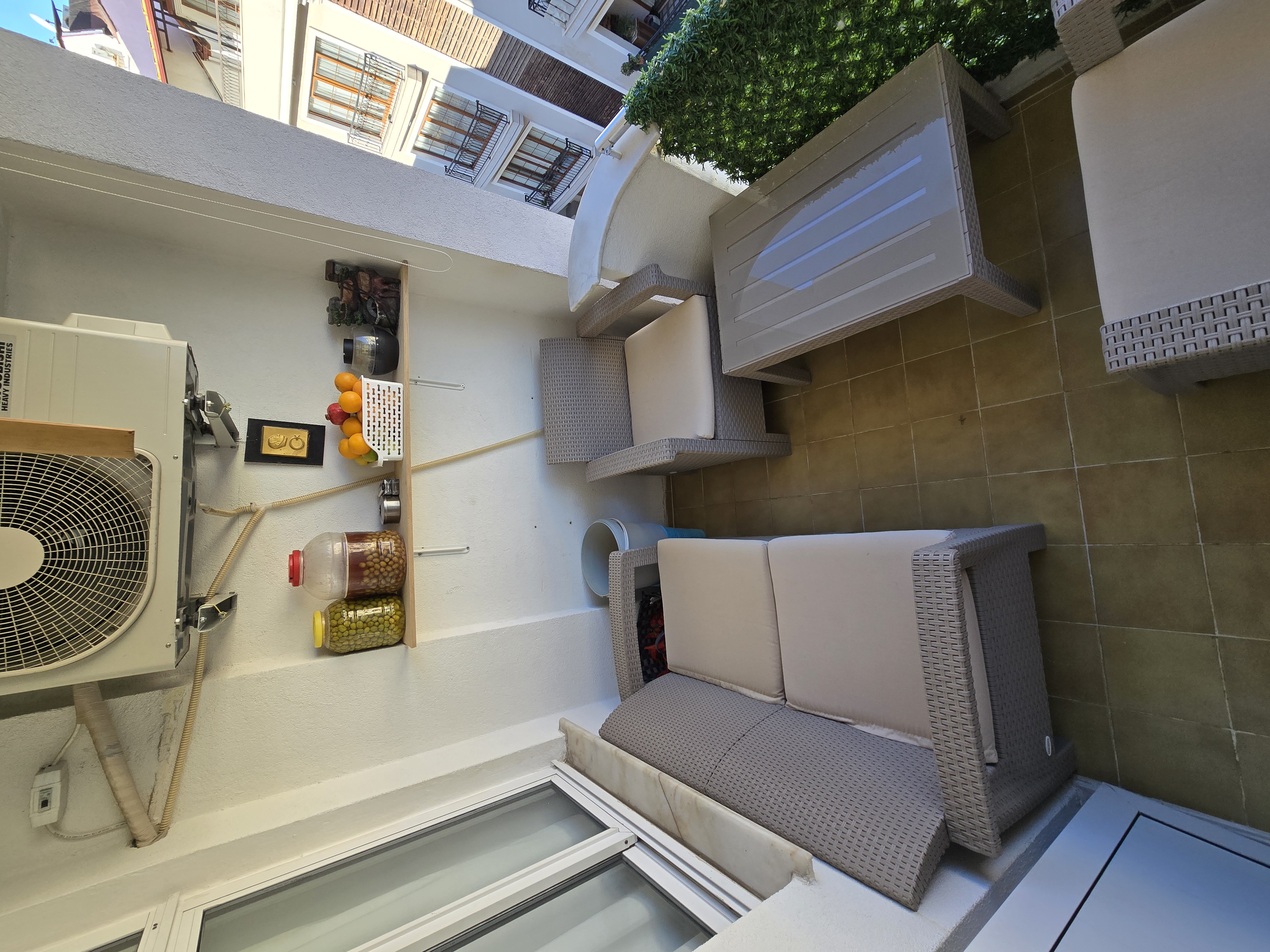 MABELD'DEN DENİZE YAKIN 3+1 KAPALI MUTFAKLI DAİRE