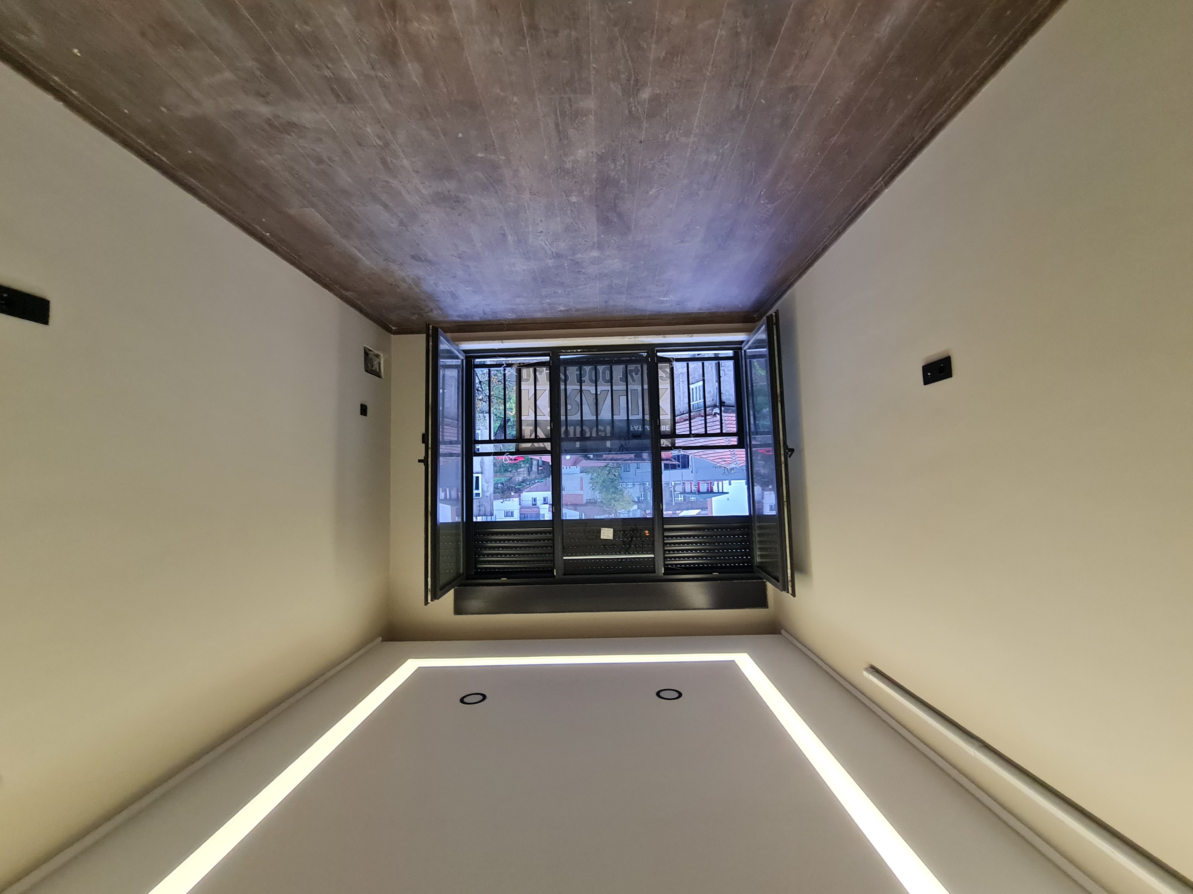 ŞEHİR MERKEZİNDE 2+1 LÜKS KİTALIK DAİRE