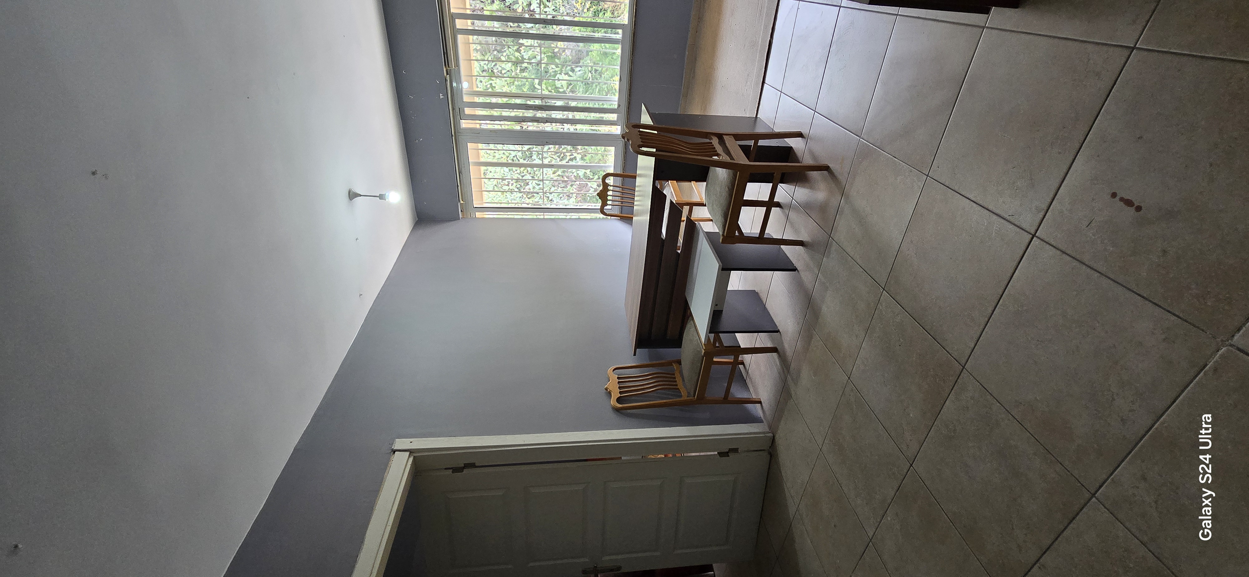 MERKEZDE ANAYOLA CEPHE ASMA KATLI SATILIK İŞYERİ