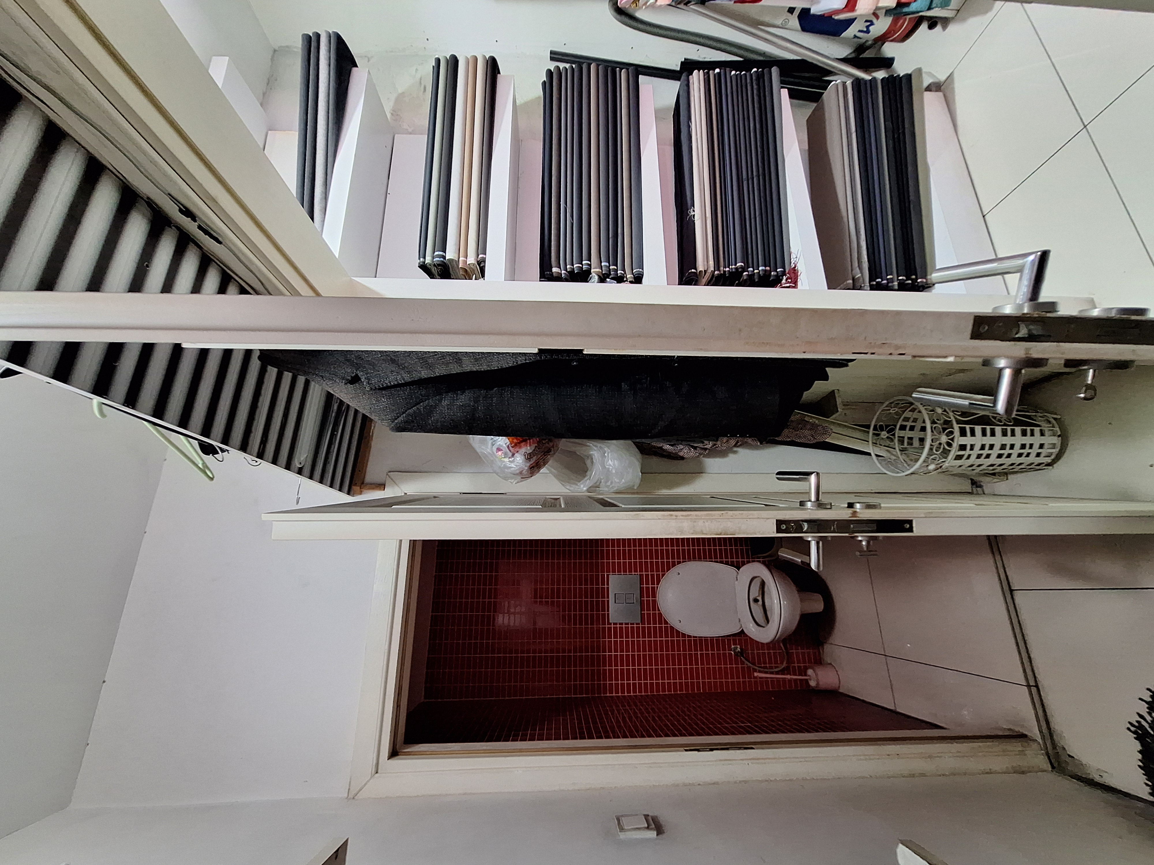 SATILIK DÜKKAN MERKEZ