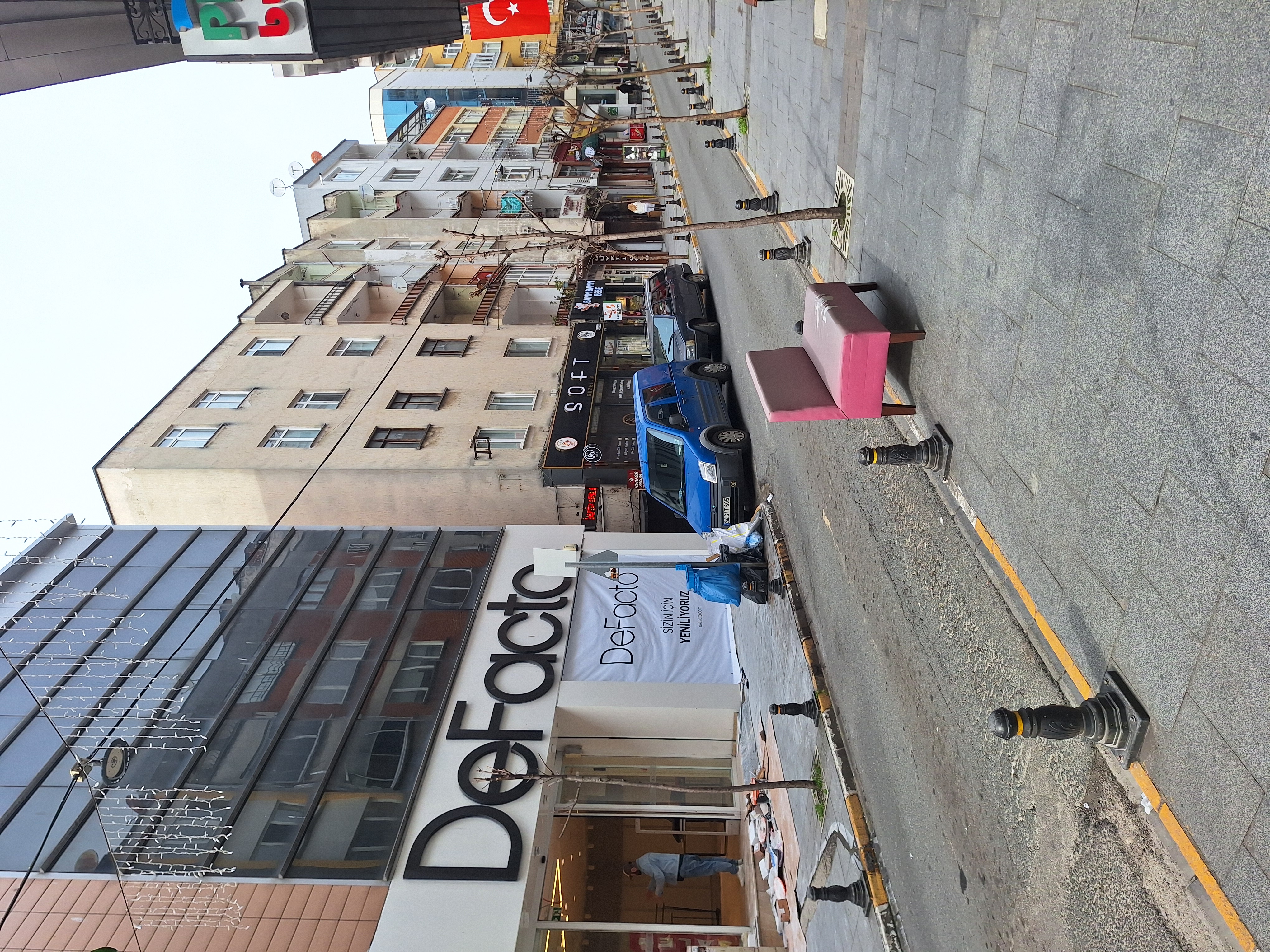 SATILIK DÜKKAN MERKEZ