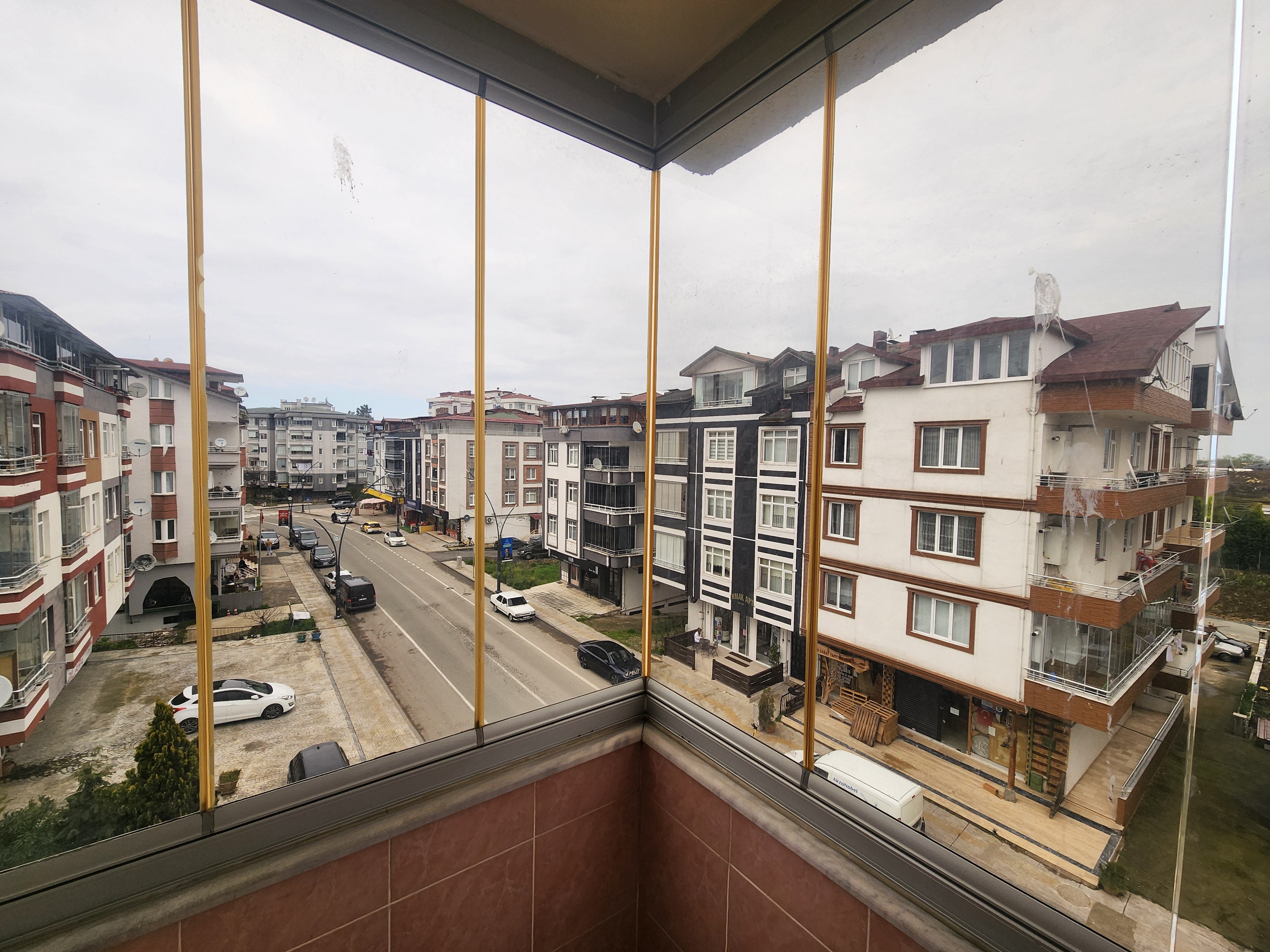 MABEL'DEN DURUGÖL'DE SATILIK 2+1 DAİRE-SAHİLE YAKIN CADDE ÜZERİ