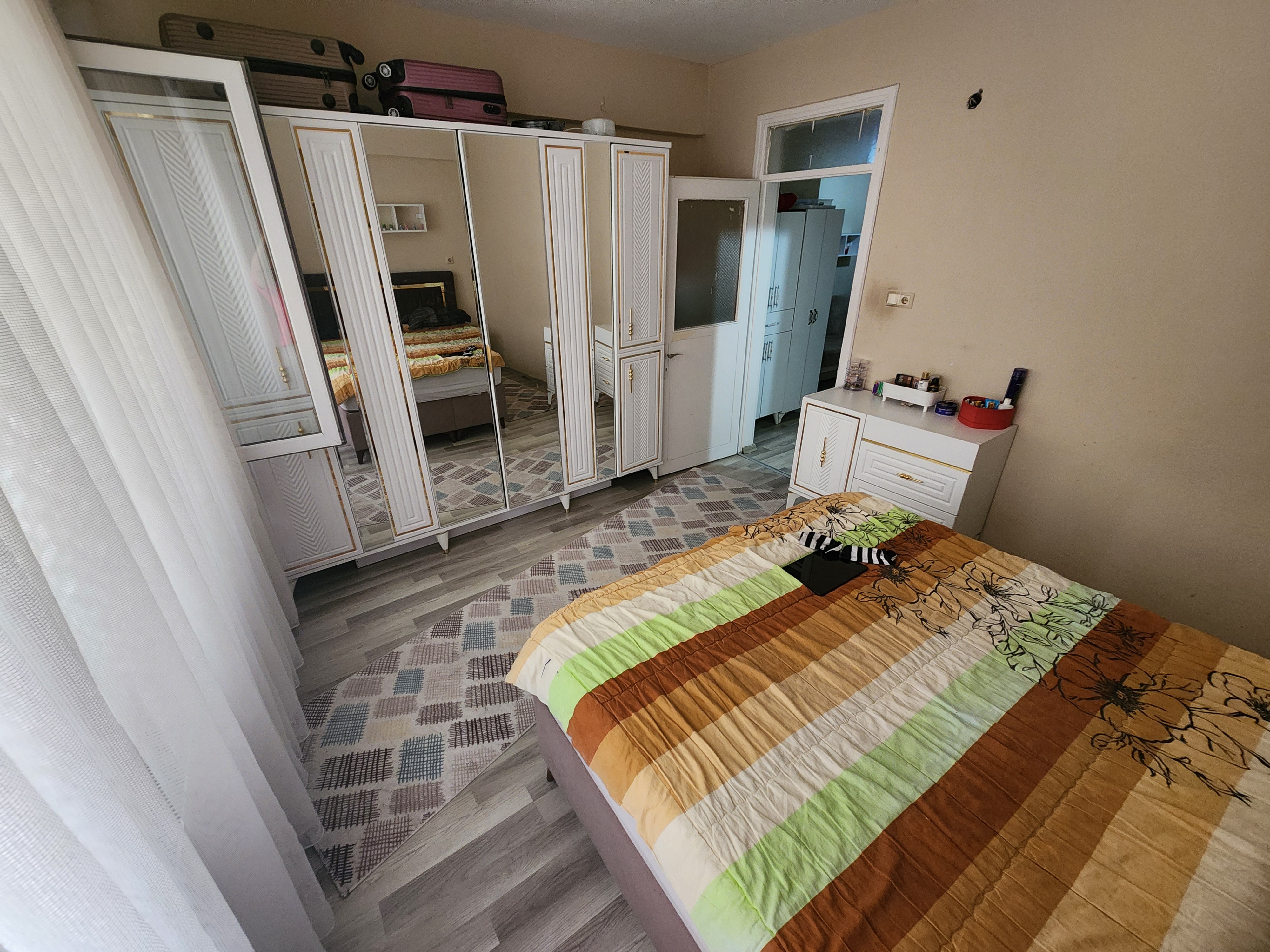 YENİ MAHALLE İDDAA BAYİ ÜSTÜ SATILIK