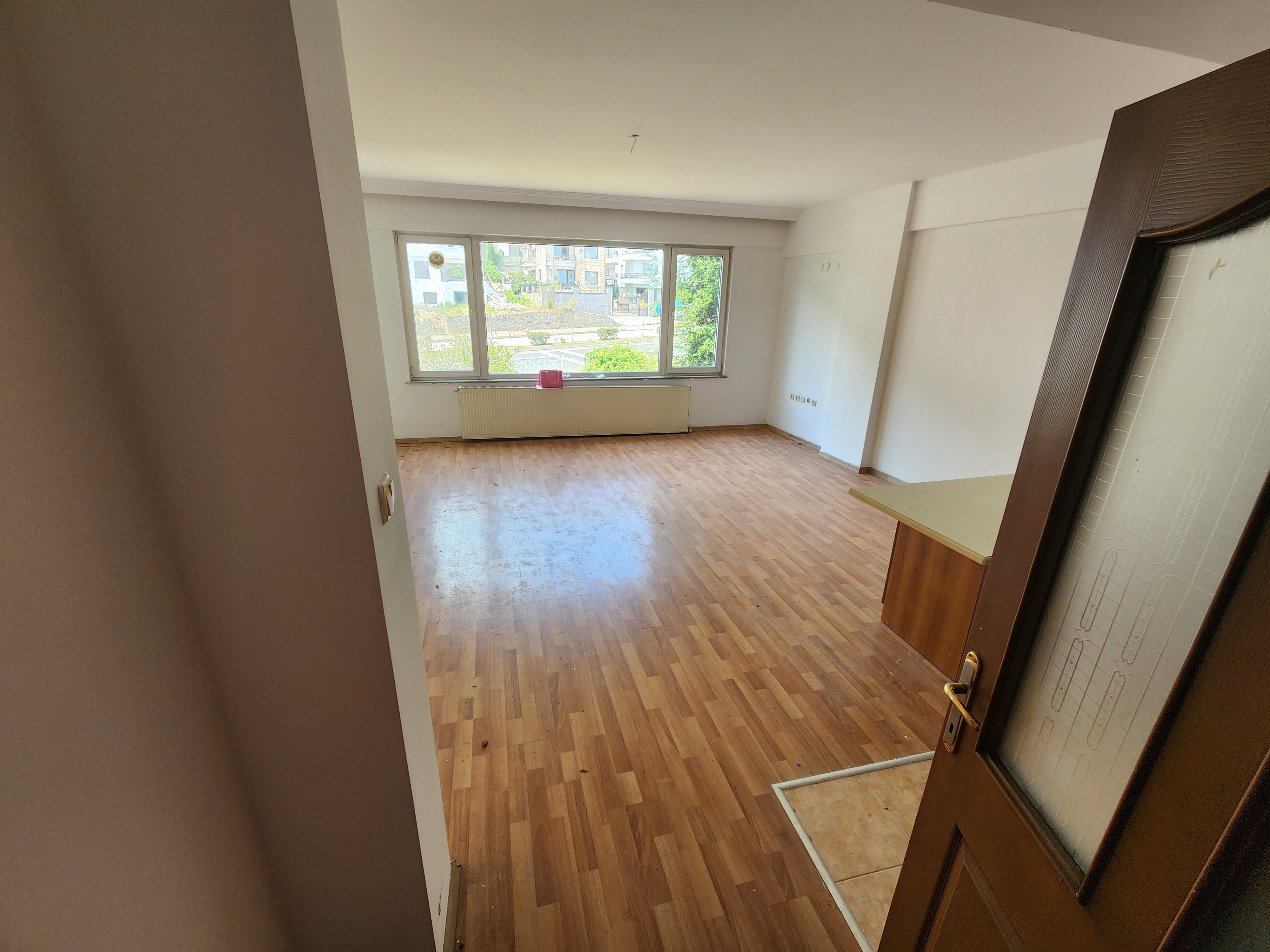 GÜZELYALI KİRALIK DAİRE