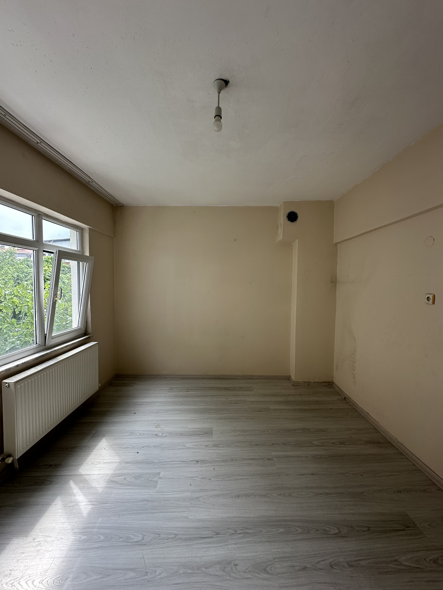 HACISİYAM MAHALLESİ KİRALIK DAİRE